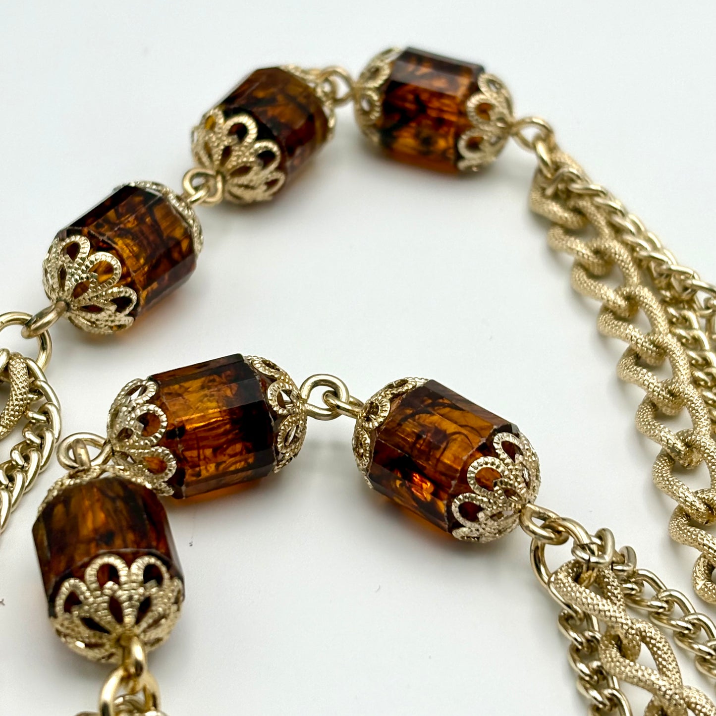 1972 Sarah Coventry Golden Lanterns Necklace