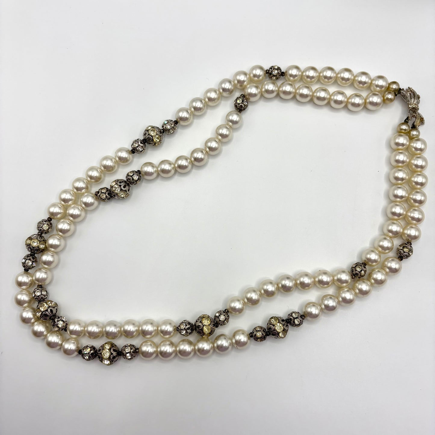 1960s Double Strand Pearl and Rhinestone Bead Necklace