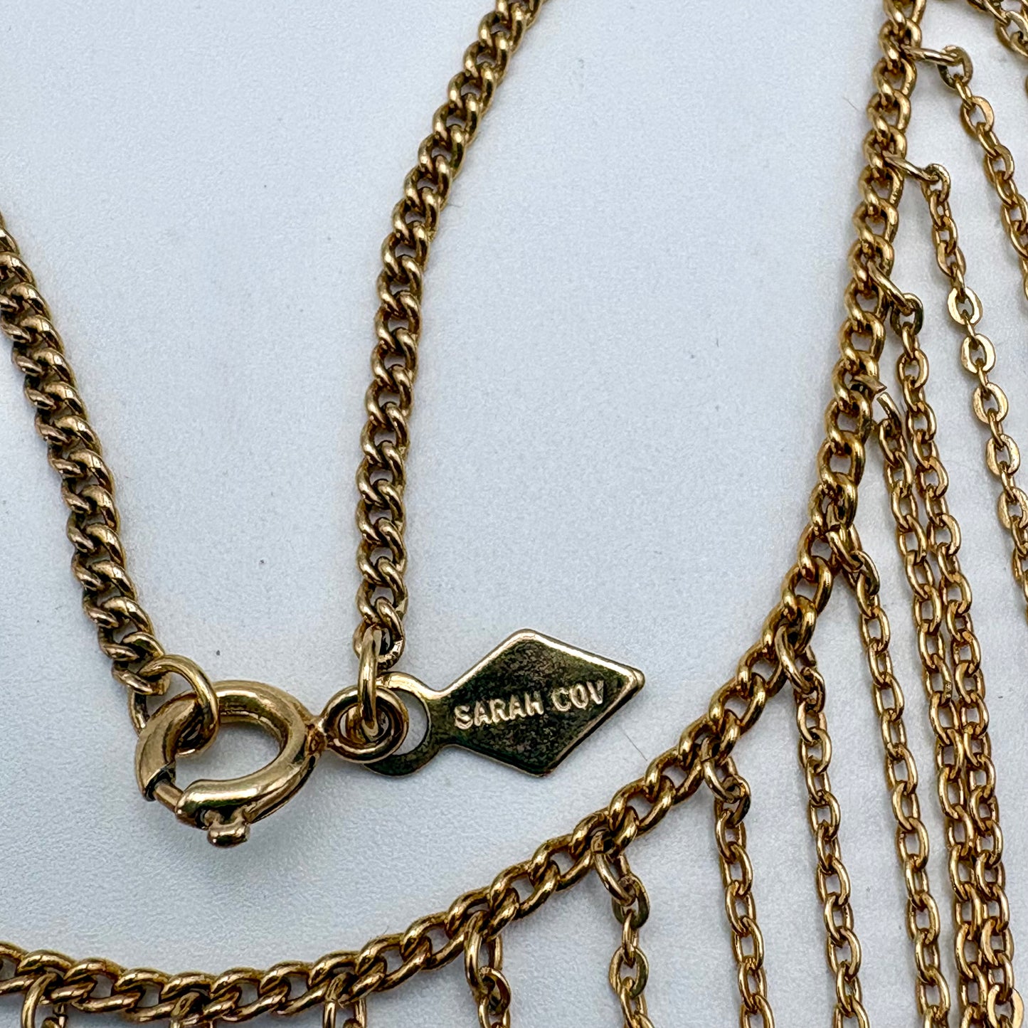 1977 Sarah Coventry Caprice Bib Necklace (16")