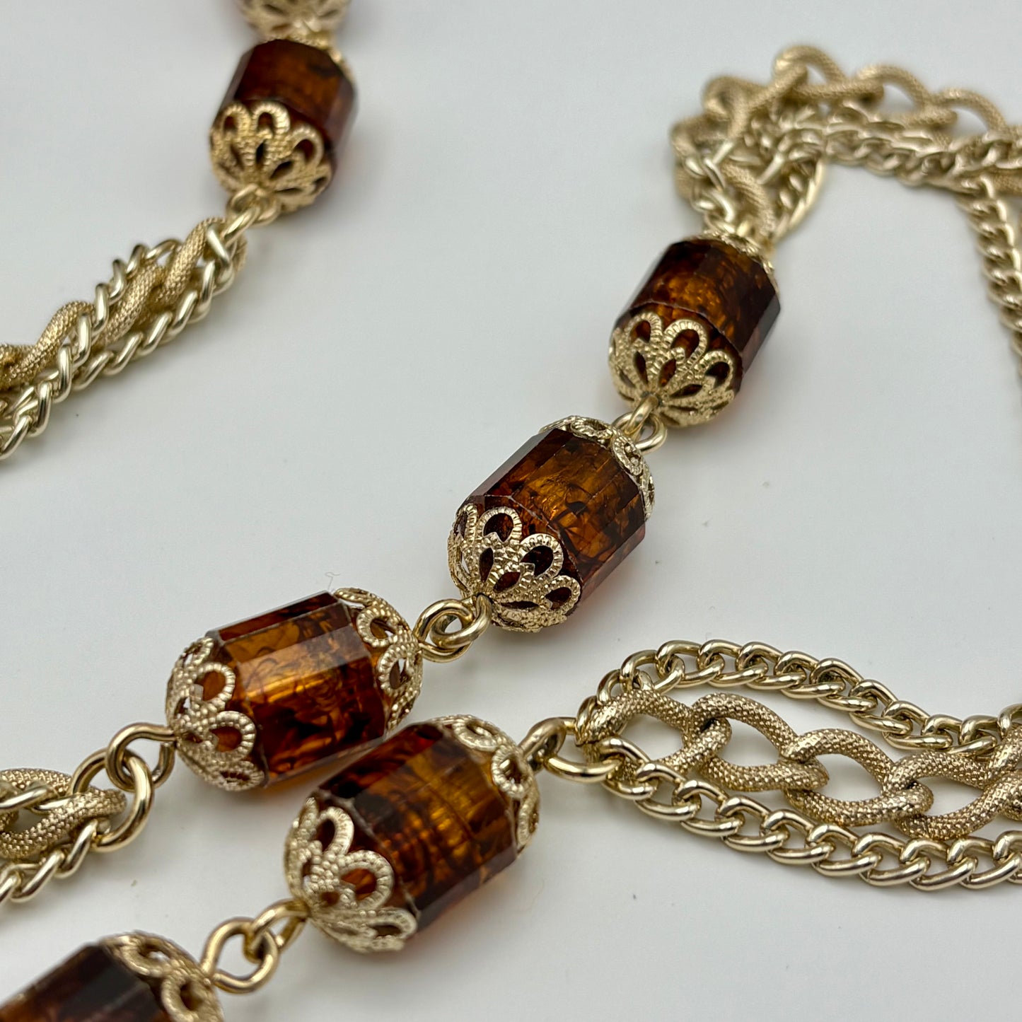 1972 Sarah Coventry Golden Lanterns Necklace