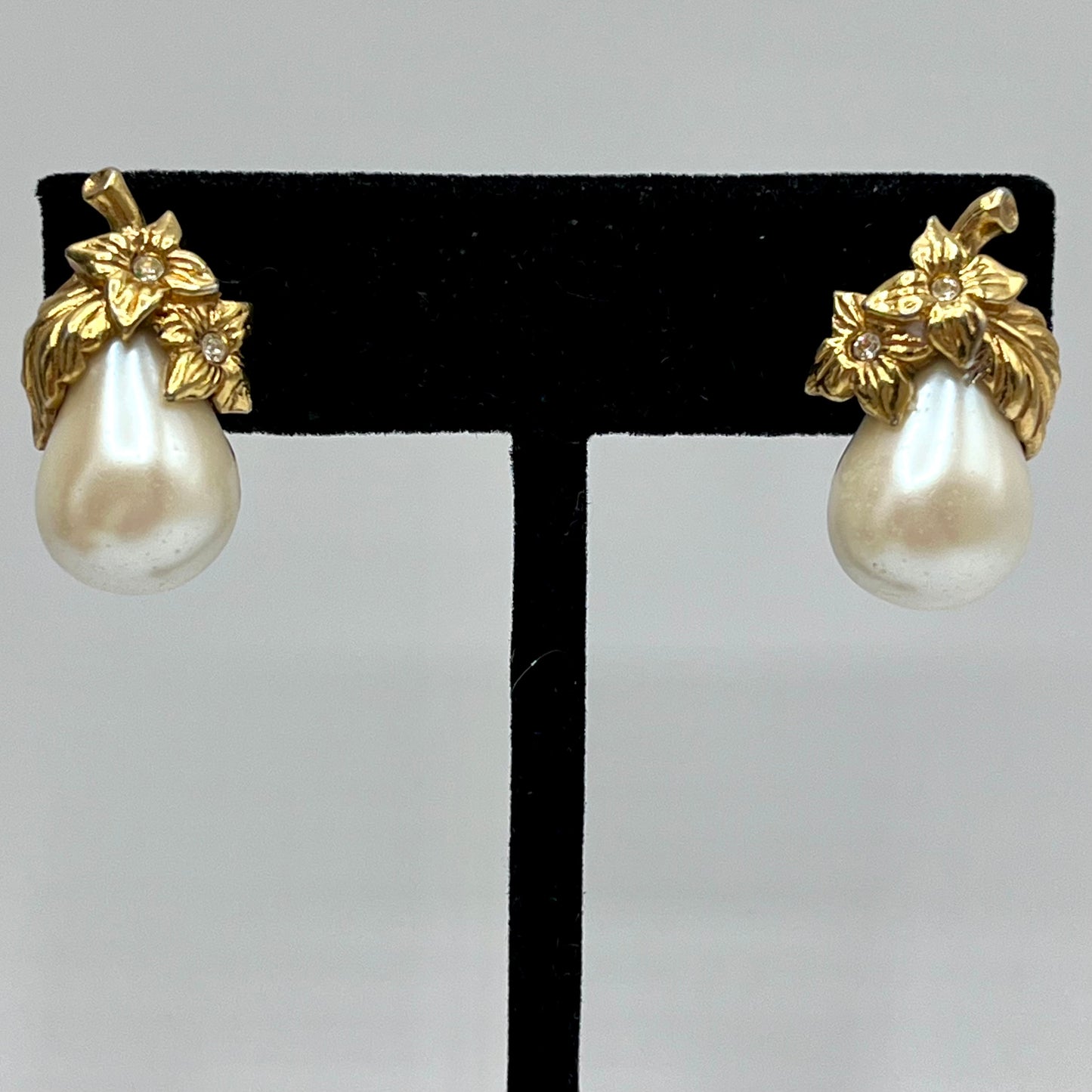 1994 Avon Precious Pear Earrings