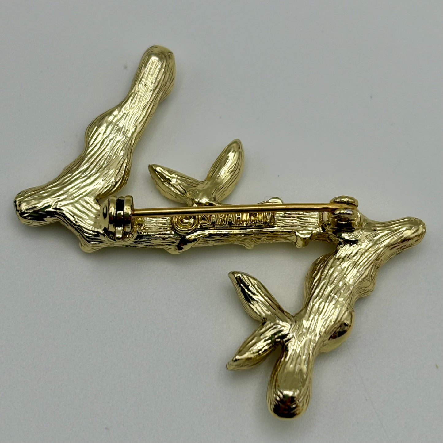 1964 Sarah Coventry Sarah's A.B.C.'s Brooch- Letter Z