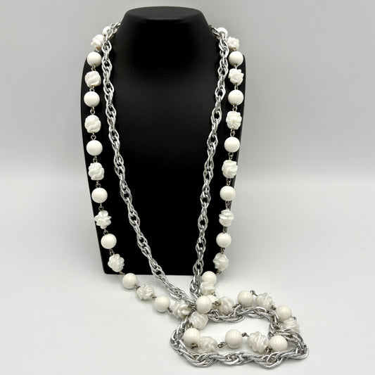 1964 Sarah Coventry Summer Magic Necklace
