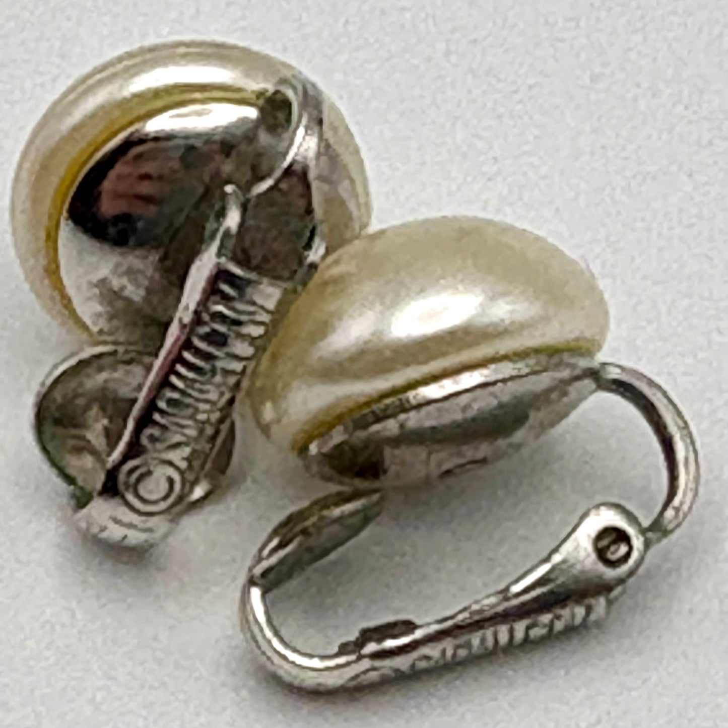 Vintage Sarah Coventry Pearl Button Earrings