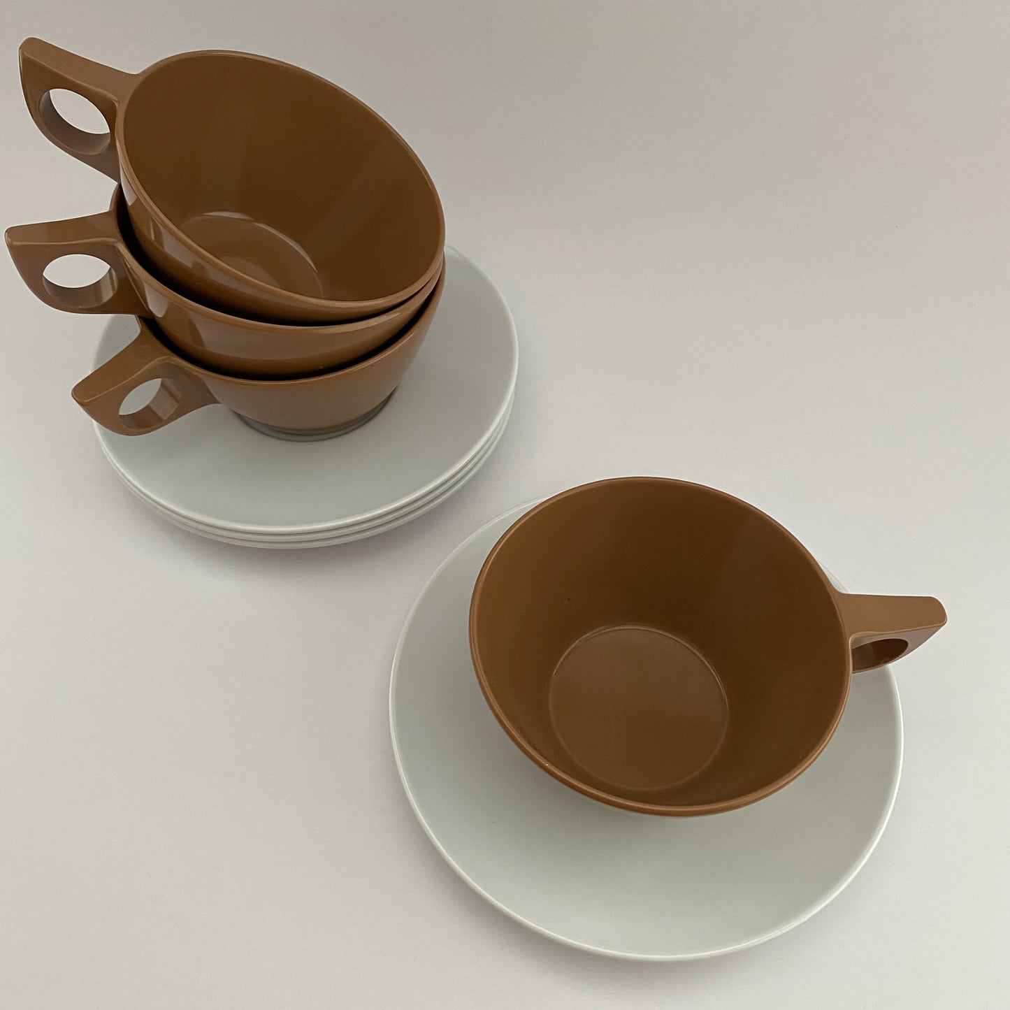 1960s Set Of 4 Melmac Cup & Saucers