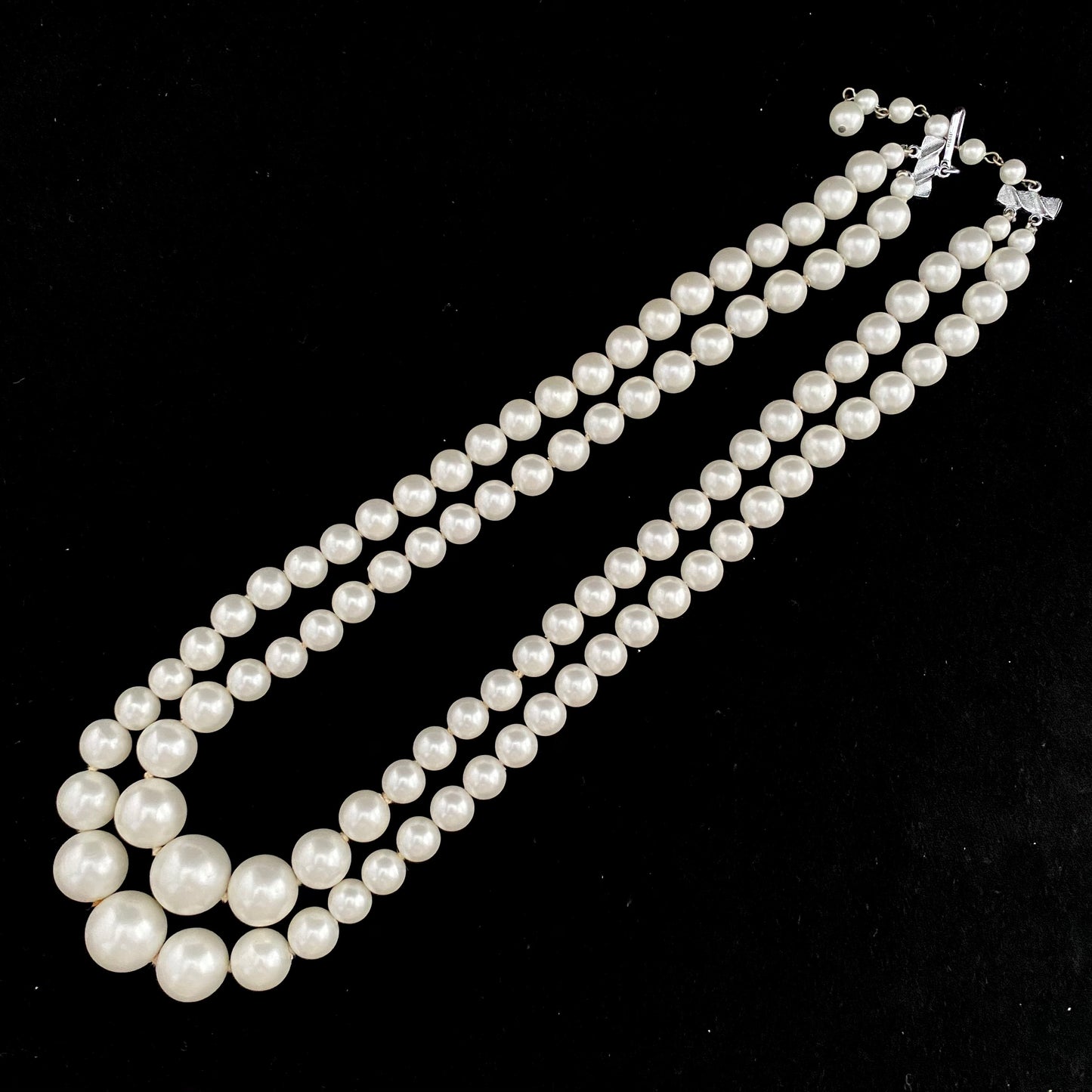 1960s Japan Hand-Knotted Faux Pearl Necklace
