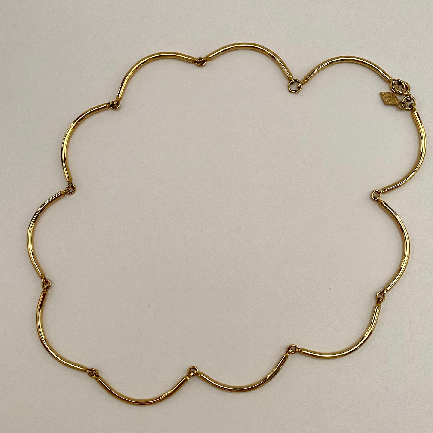 1977 Sarah Coventry Allure Necklace