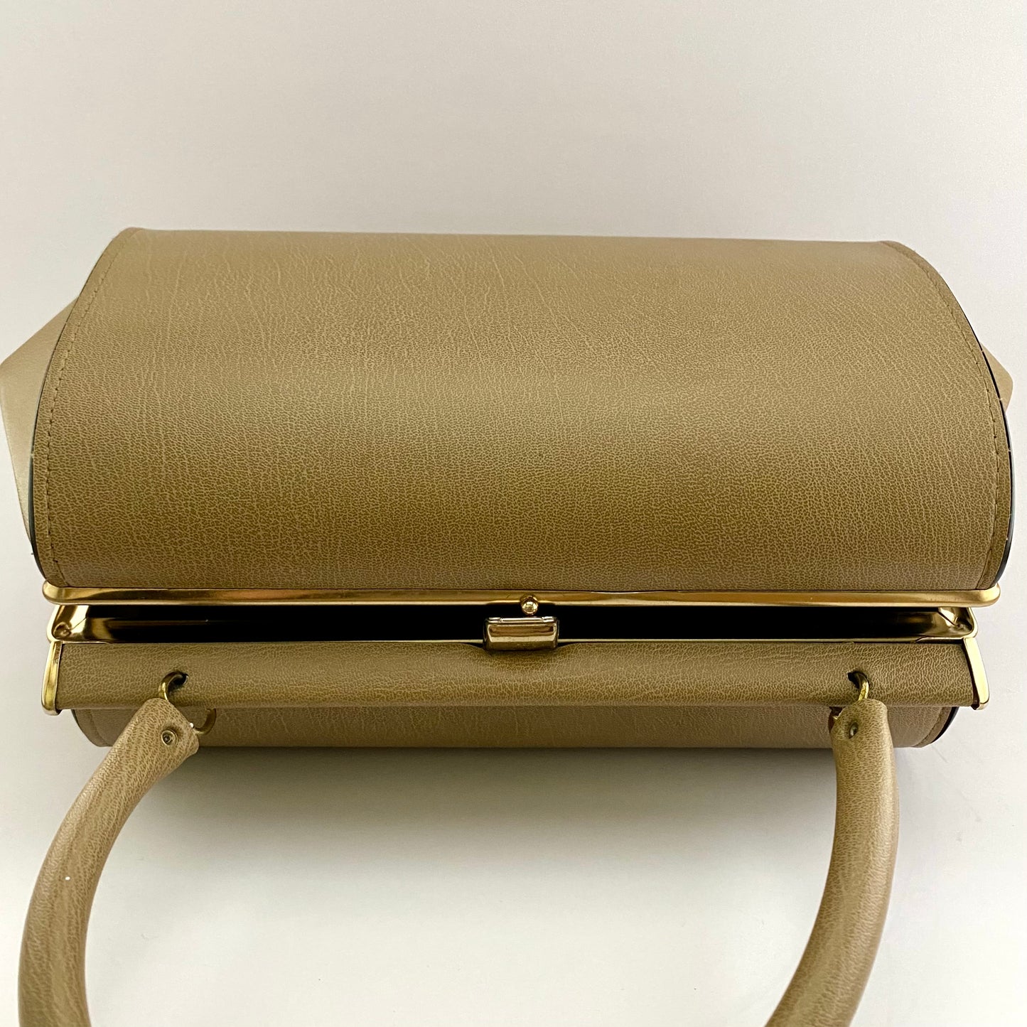 1960s Doctor Style Handbag
