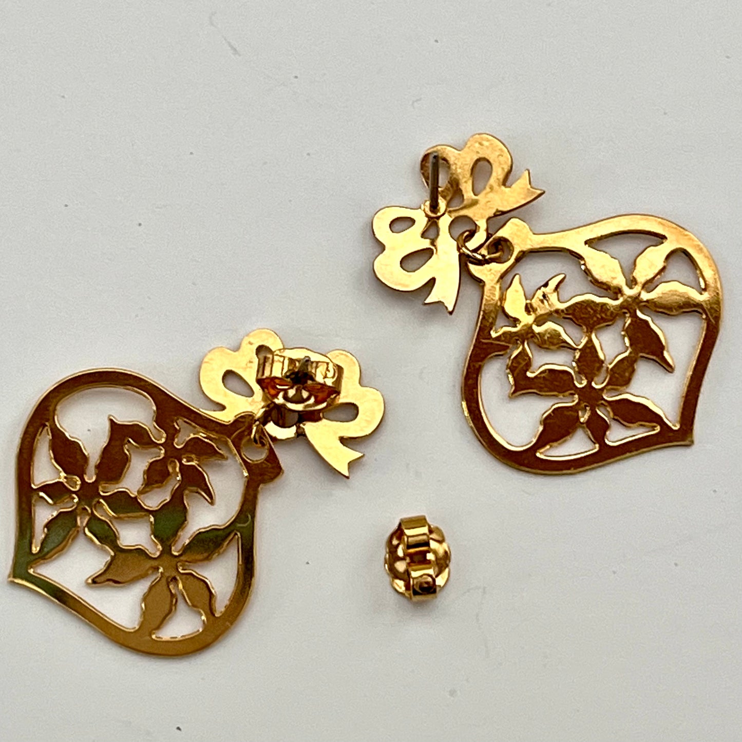 1991 Avon Holiday Brilliance Earrings