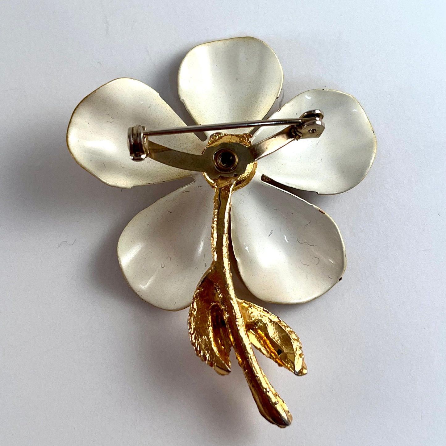 Late 60s/ Early 70s Enamel Flower Brooch