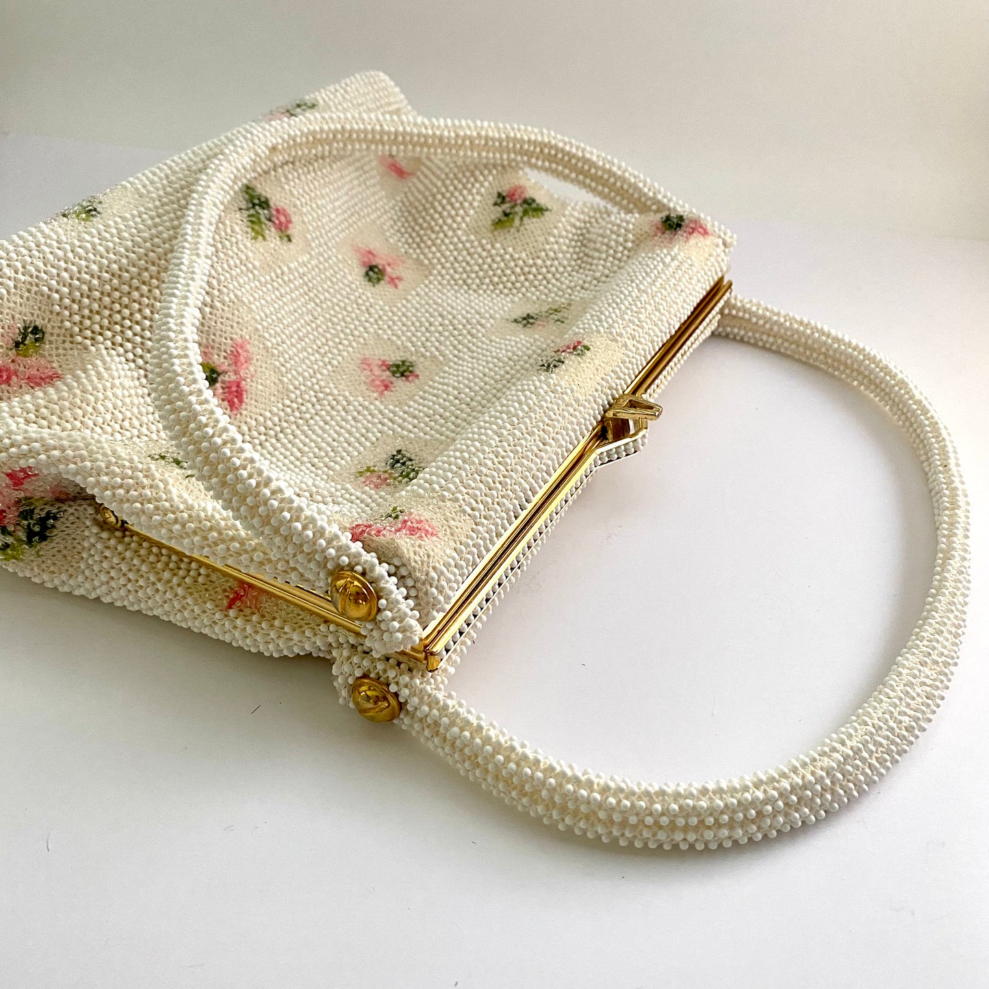 1950s Pink Flower Lumured Handbag