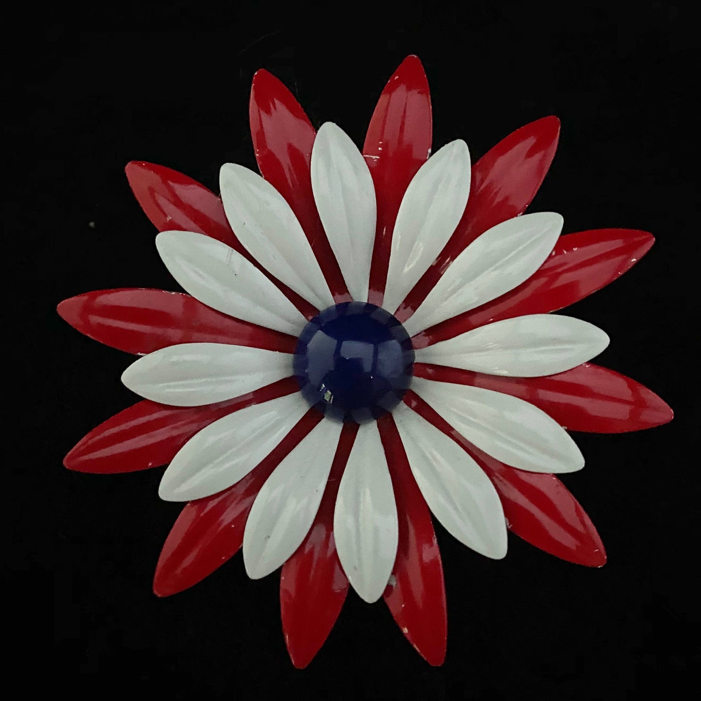 Late 60s/ Early 70s Large Enamel Flower Brooch - Retro Kandy Vintage