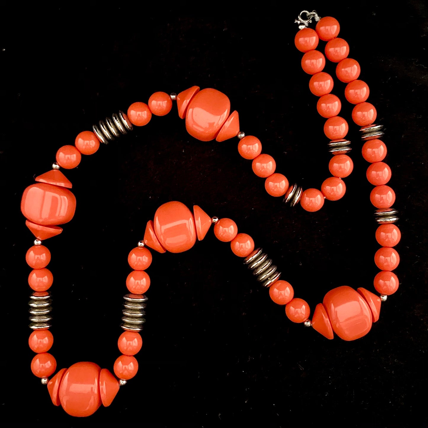 1980s Bold & Fun Bead Necklace