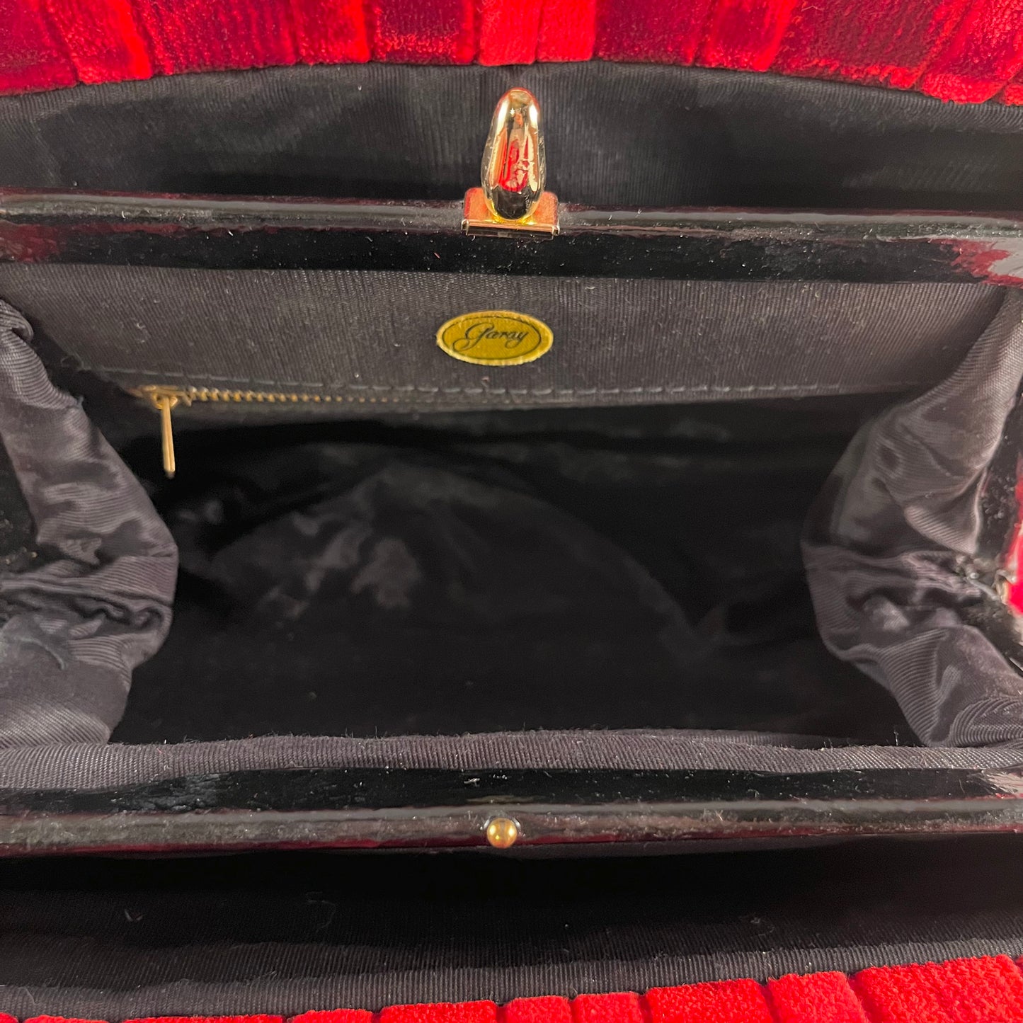1960s Garay Velvet Carpet Handbag