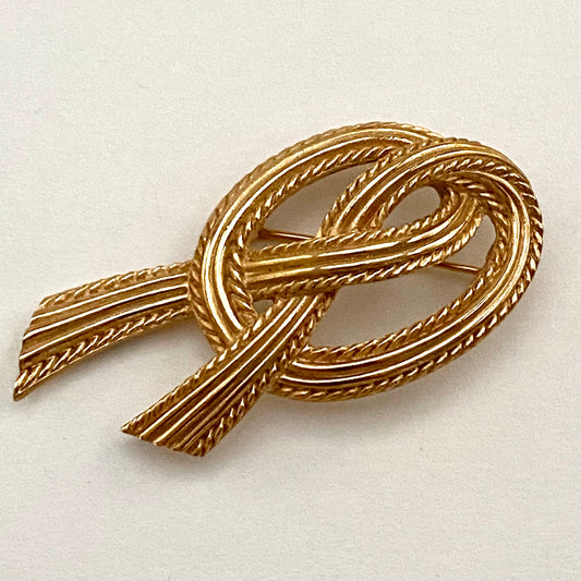 1960s Trifari Gold-Tone Brooch