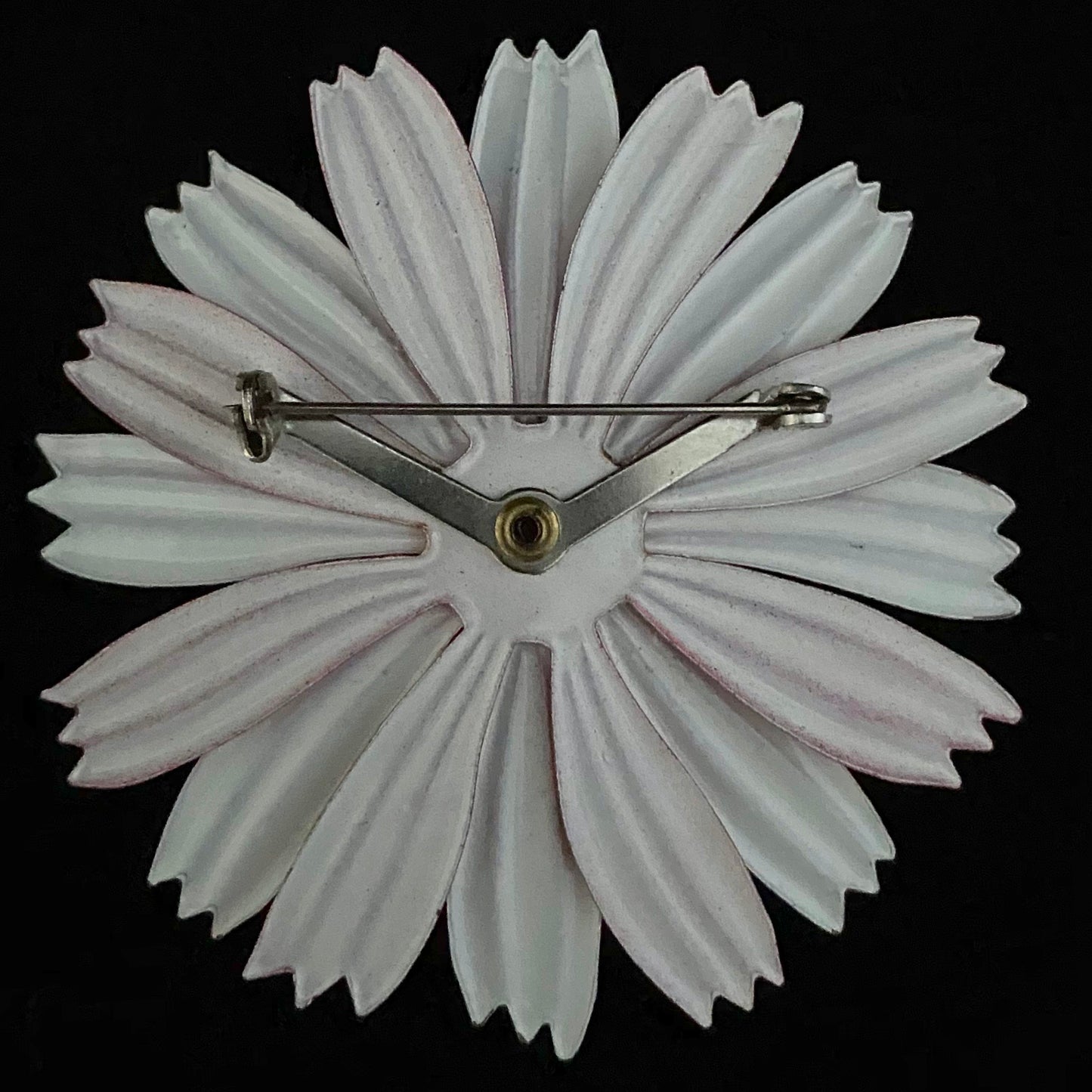 Late 60s/ Early 70s Large Enamel Flower Brooch - Retro Kandy Vintage