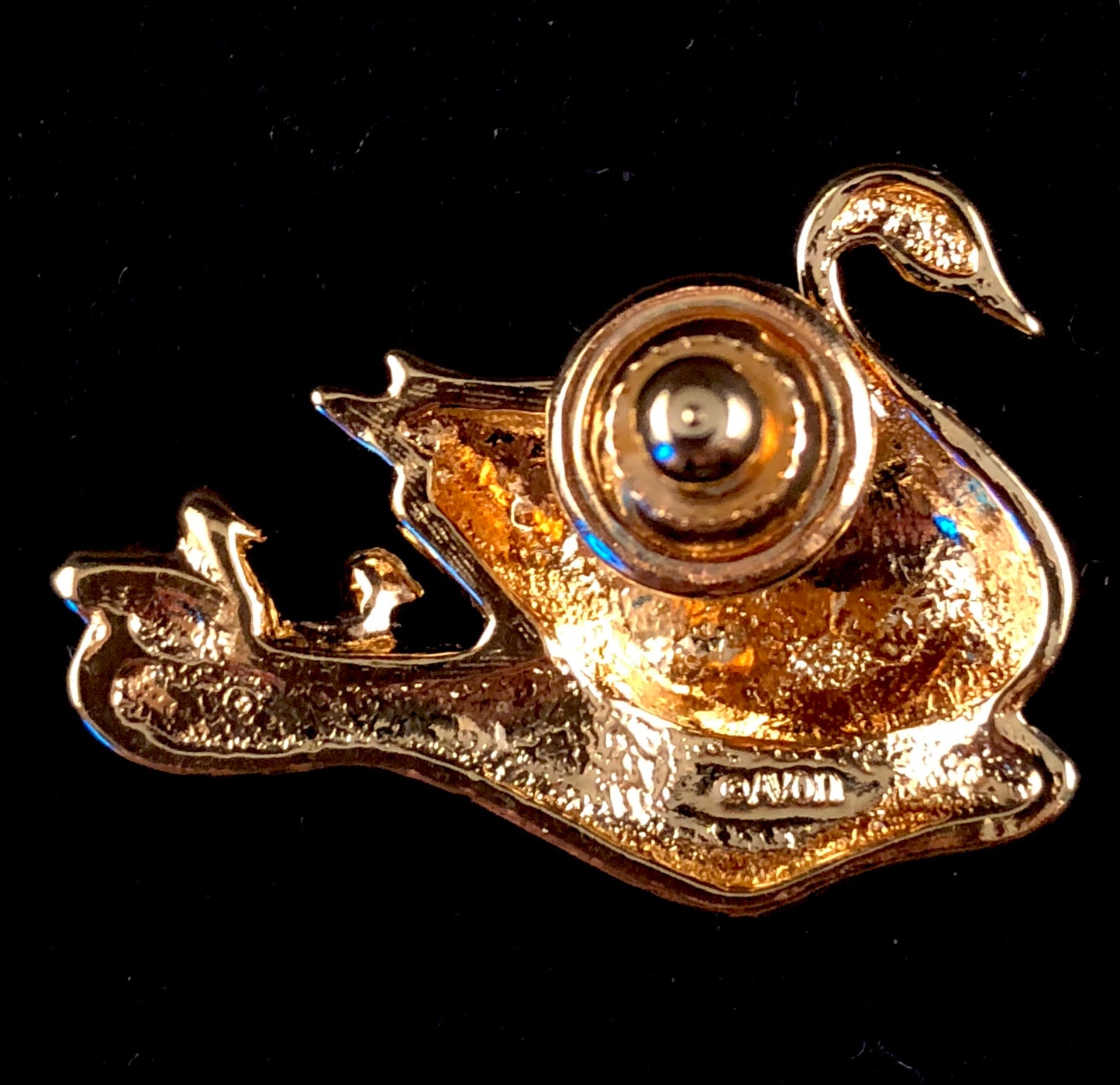 1993 Avon Precious Love Swan Pin - Retro Kandy Vintage