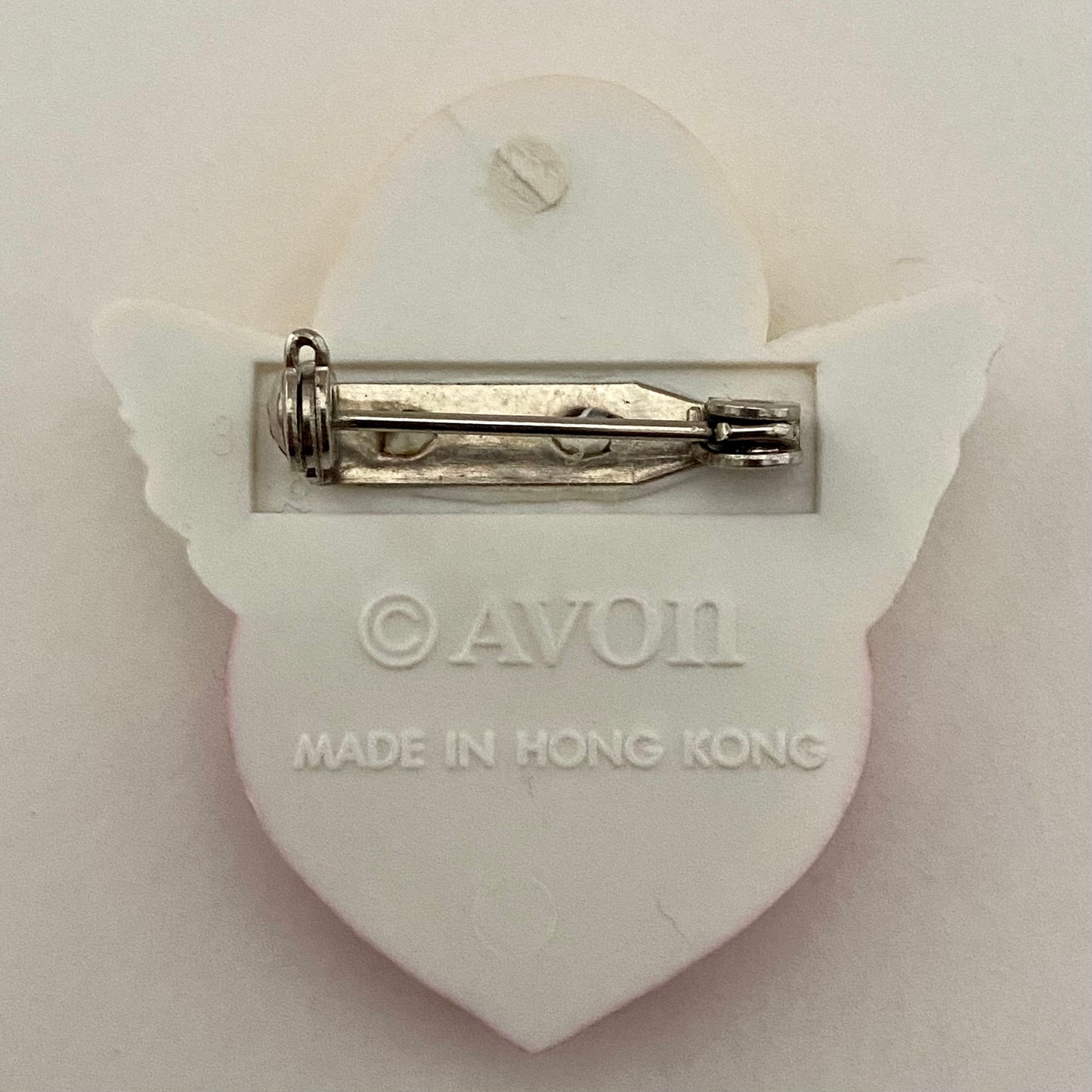 1983 Avon Lovable Cupid Pin