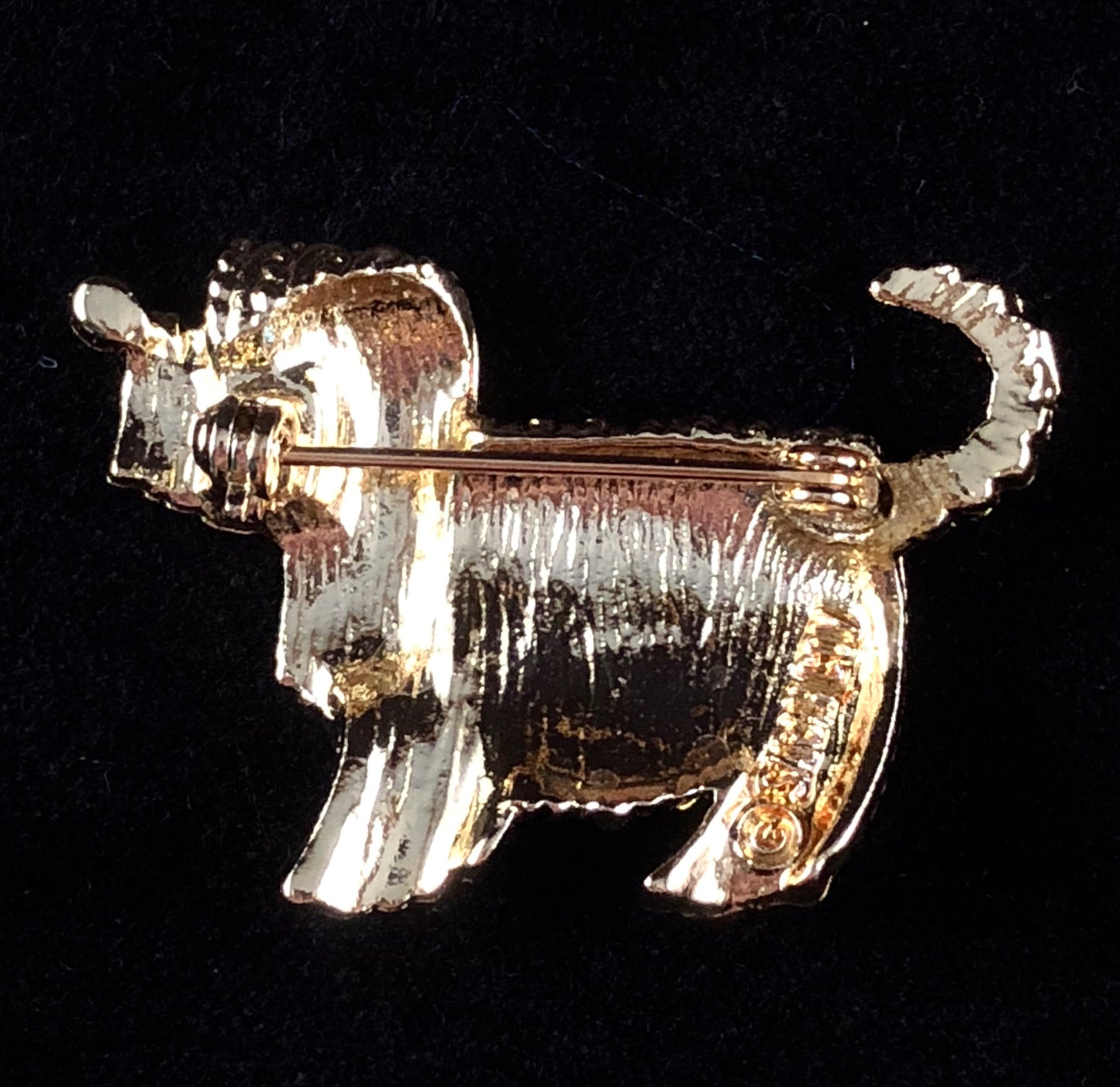1970 Sarah Coventry Shaggy Dog Brooch - Retro Kandy Vintage