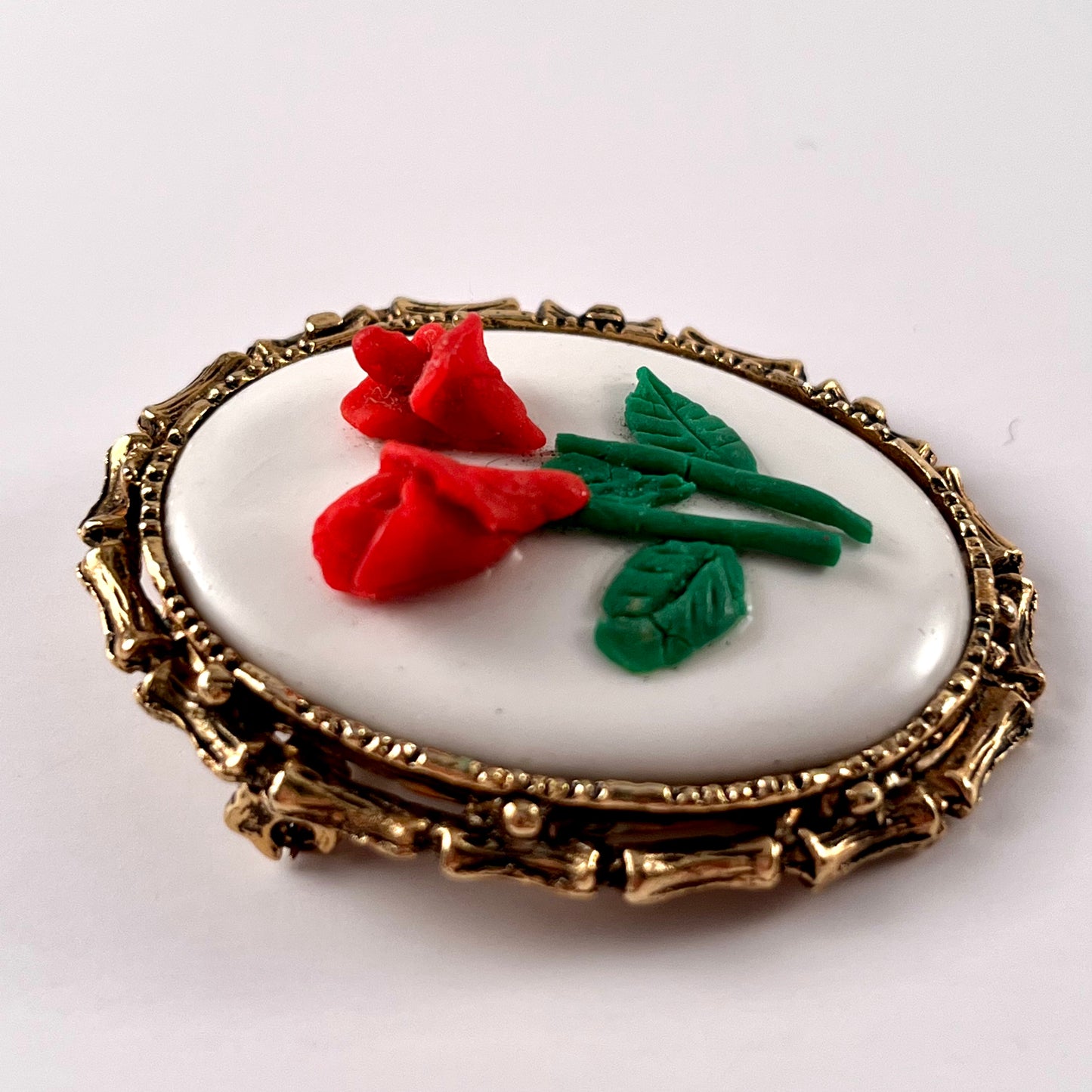 Late 70s/ Early 80s Flower Brooch/ Pendant