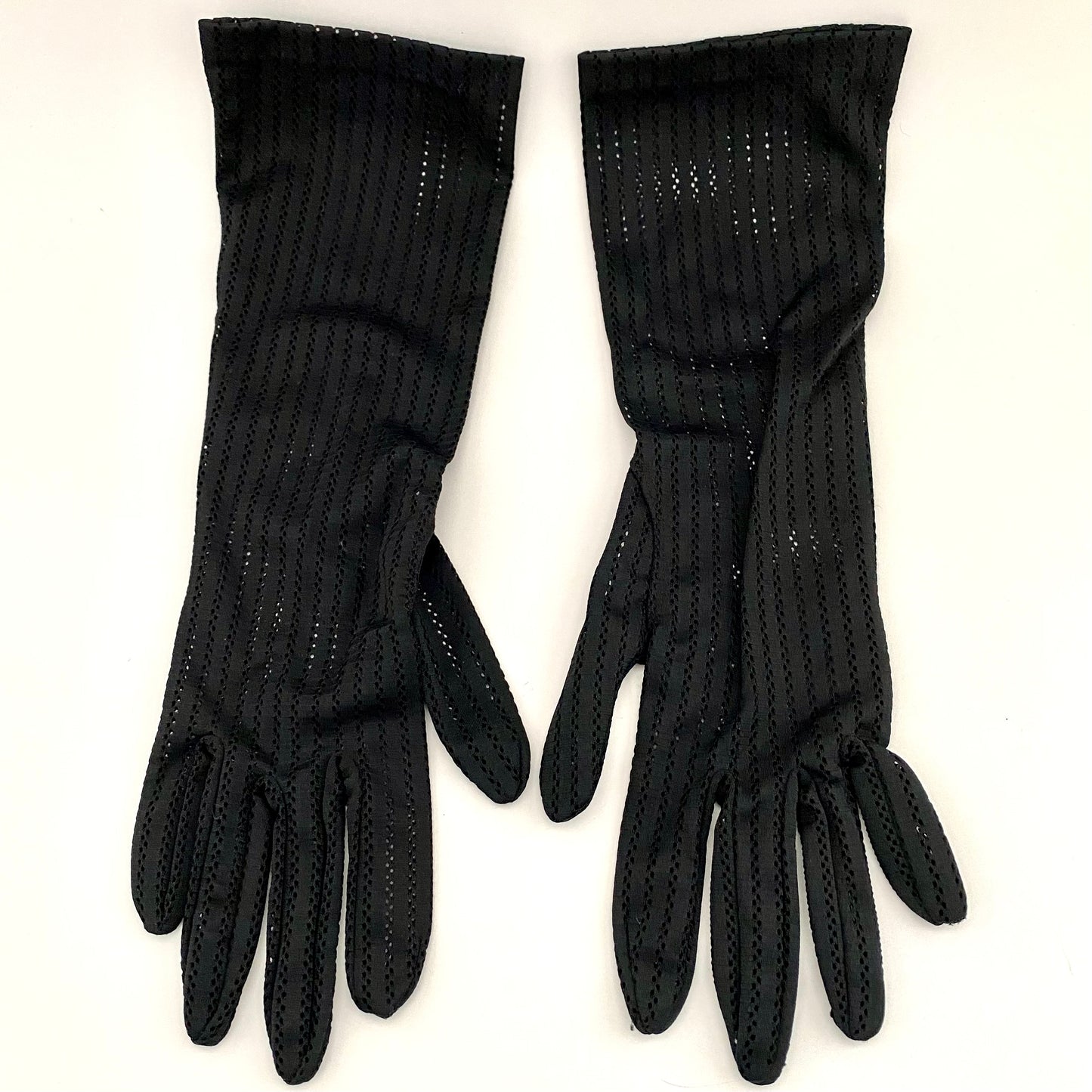 Late 50s/ Early 60s Touche by Fownes Black Mesh Gloves