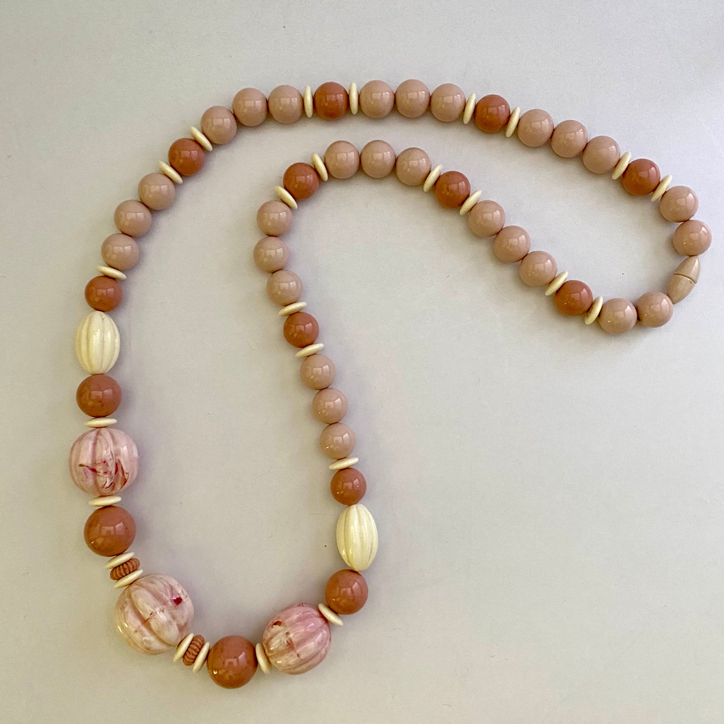 1988 Avon Burst of Spring Necklace & Earring Set