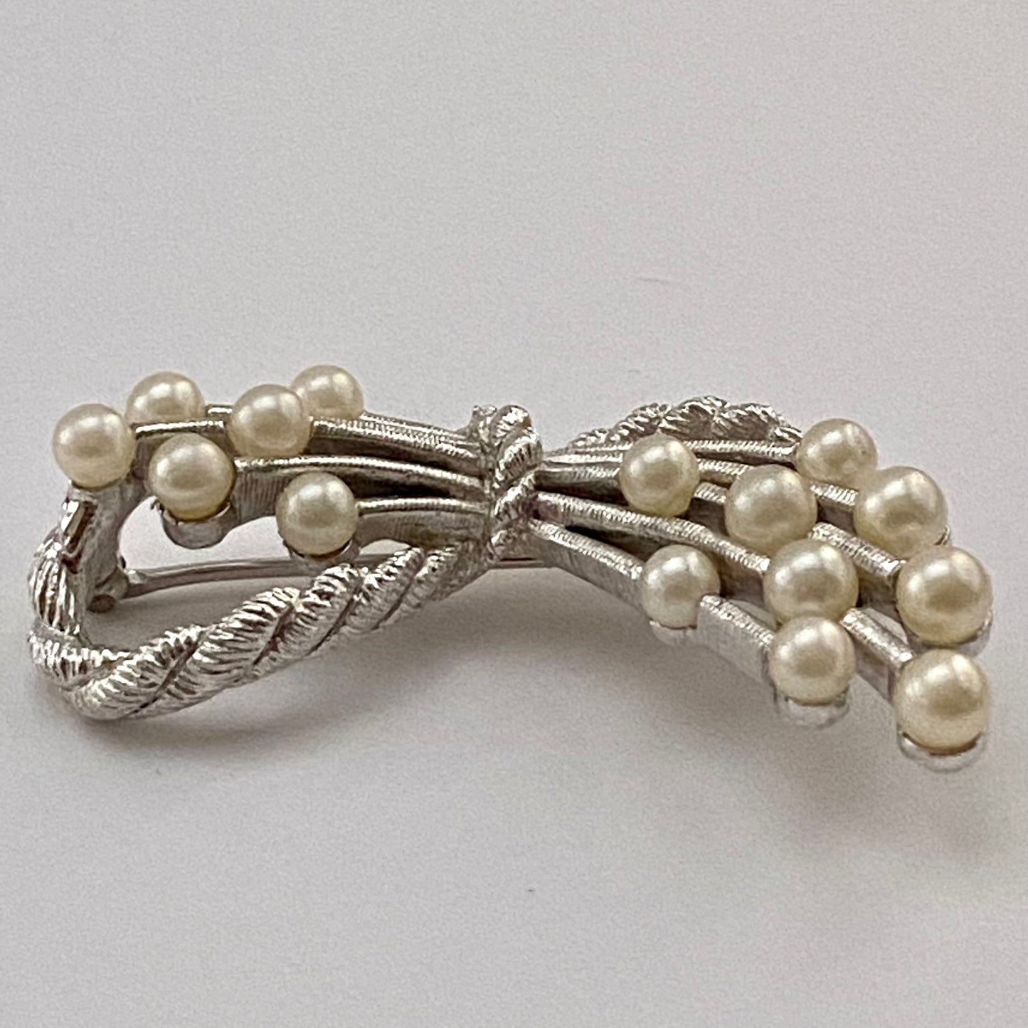1960s Trifari Faux Pearl Brooch