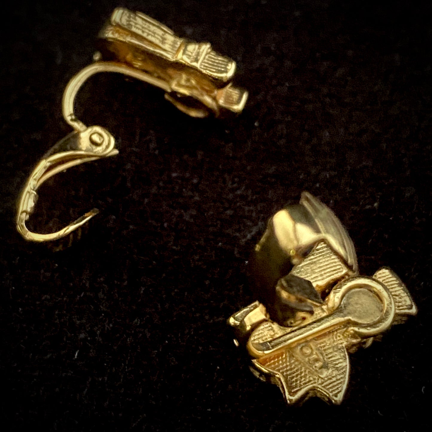 1980 Avon Mr. Snowman Earrings - Retro Kandy Vintage