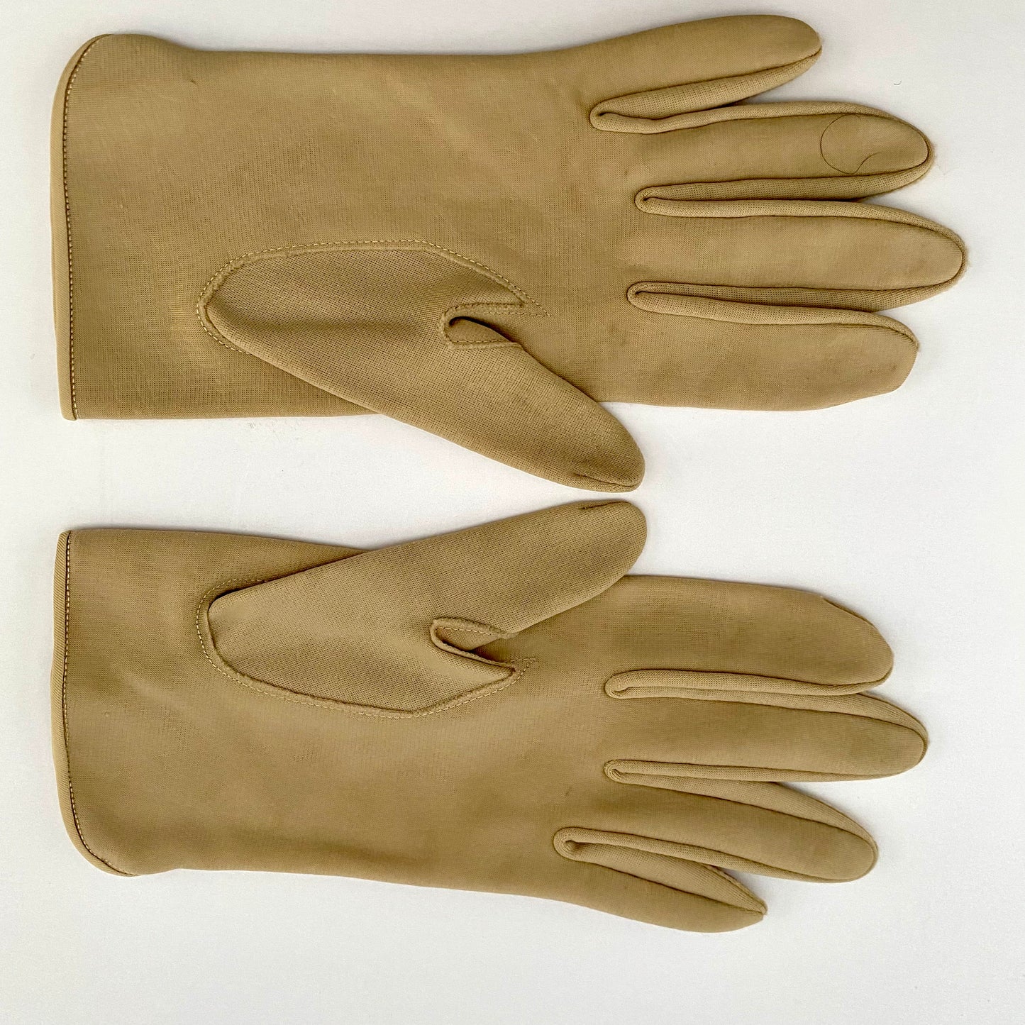 1940s Utah Tailoring Mills Coat with Hanson Matching Gloves.