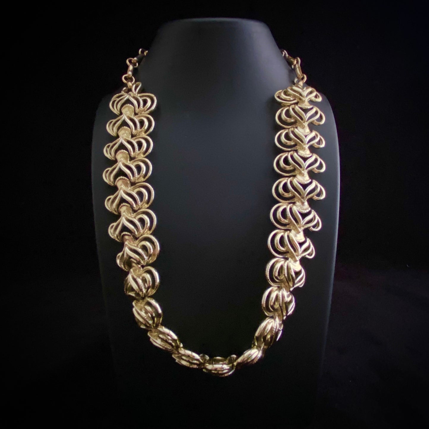 Late 50s/ Early 60s Coro Gold Necklace - Retro Kandy Vintage