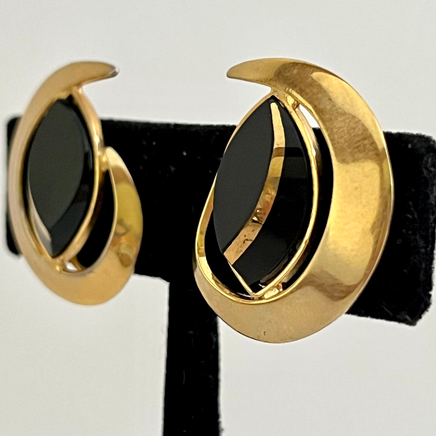 1962 Sarah Coventry Black Saturn Earrings