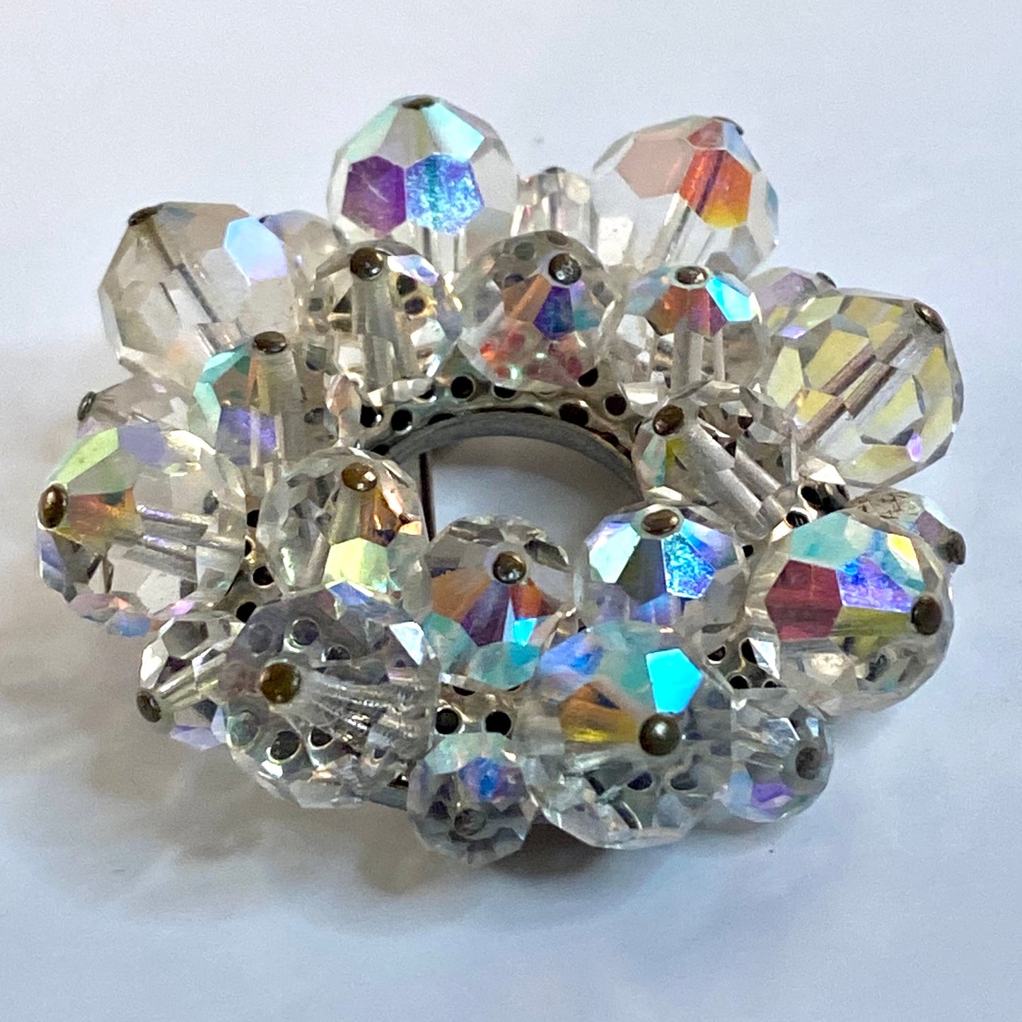 Late 50s/ Early 60s Glass Crystal Bead Circle Brooch