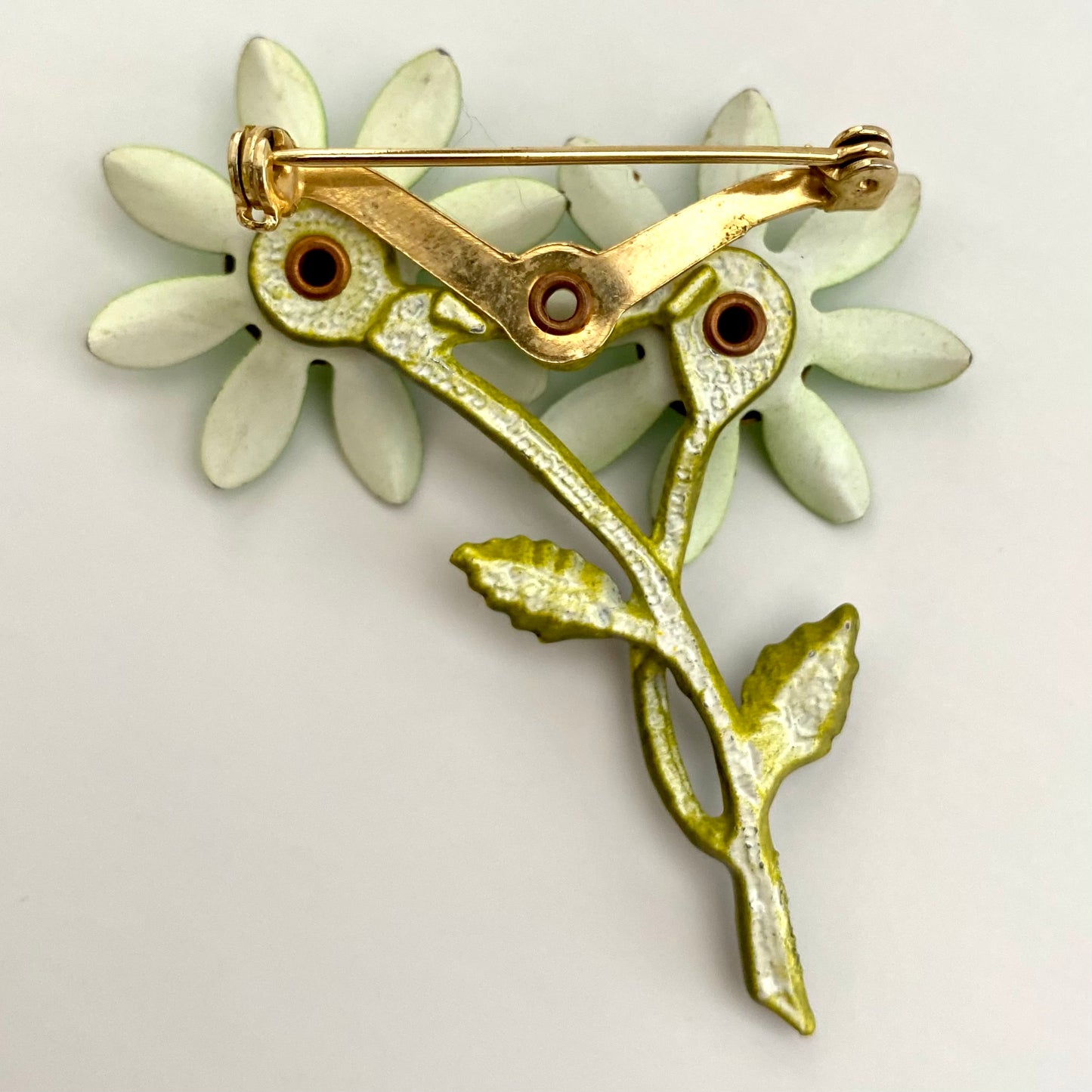 Late 60s/ Early 70s Enamel Flower Brooch