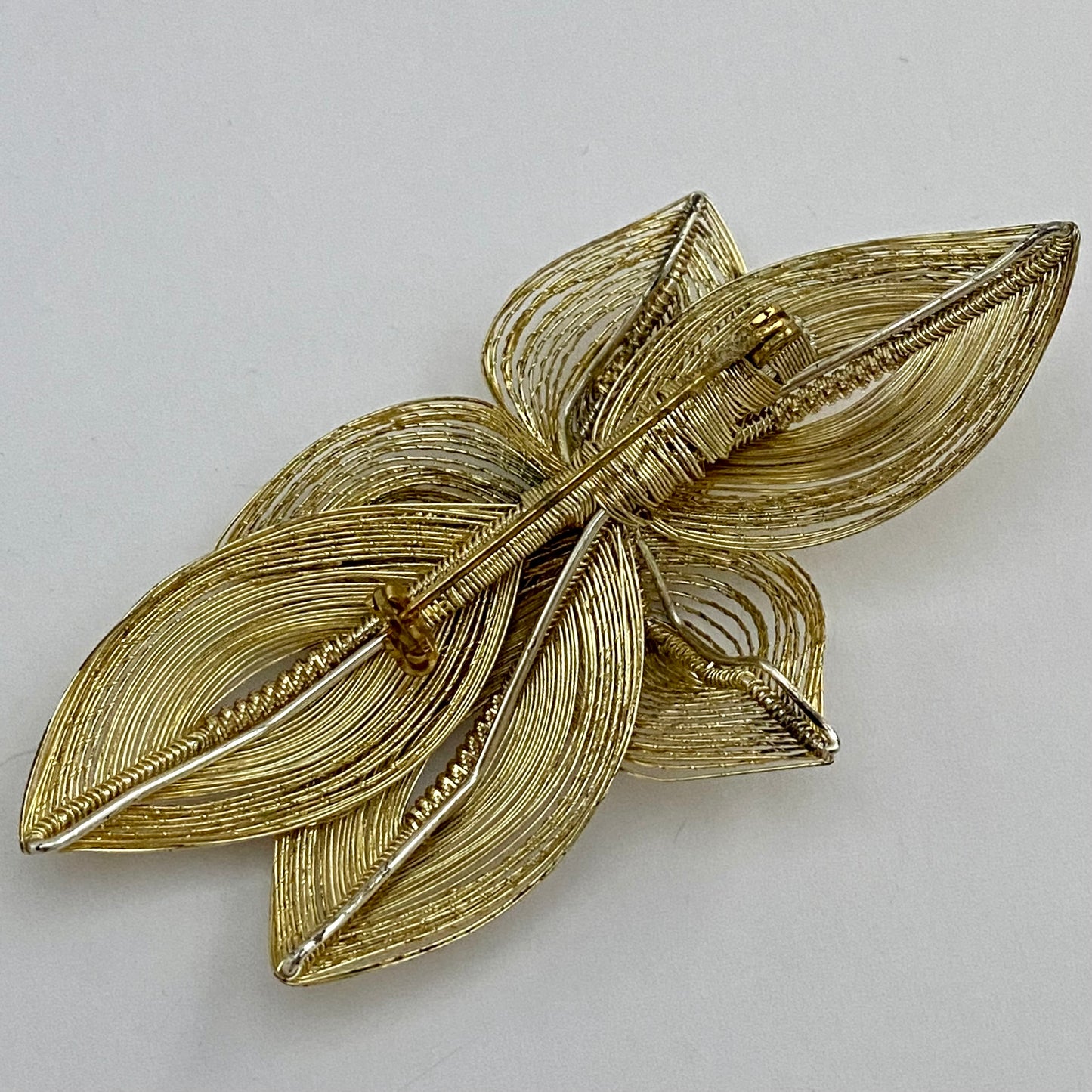 1950s Germany Gold-Tone Spun Wire Brooch & Earrings Set