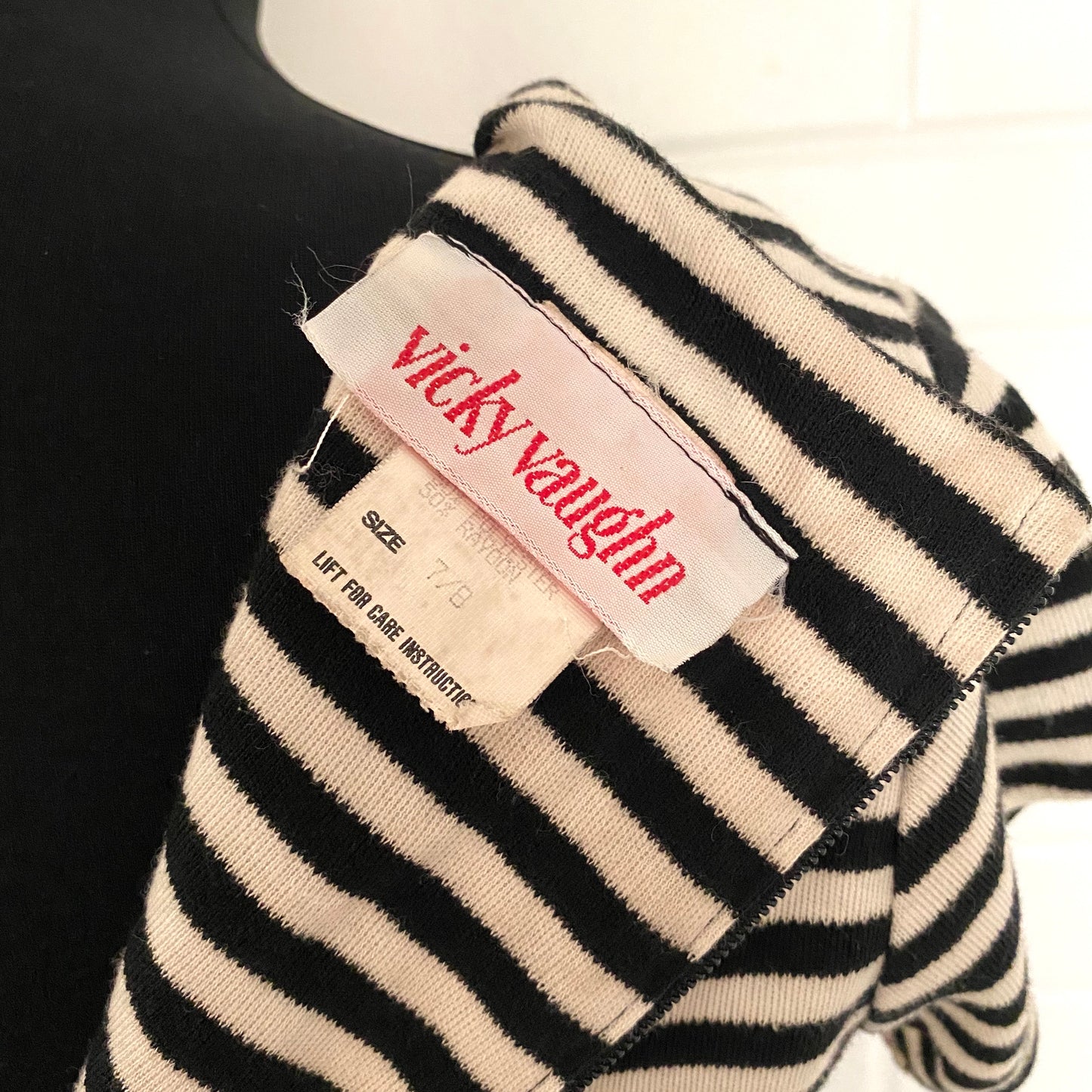 1980s Vicky Vaughn Dress