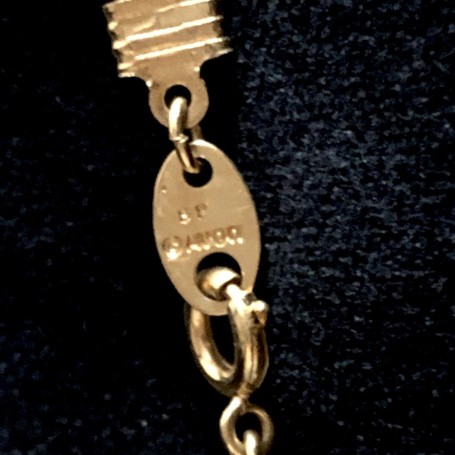 1994 Avon Pearlesque Treasures Necklace - Retro Kandy Vintage