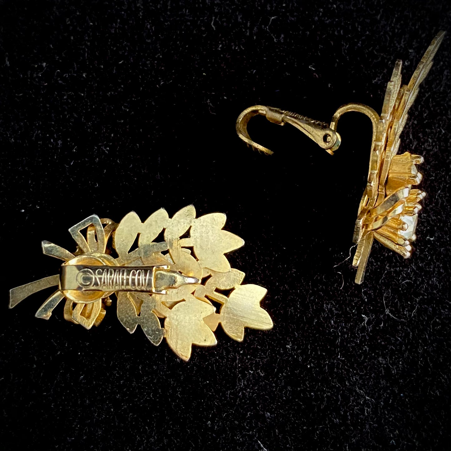 1960 Sarah Coventry Harvest Time Demi-Parure