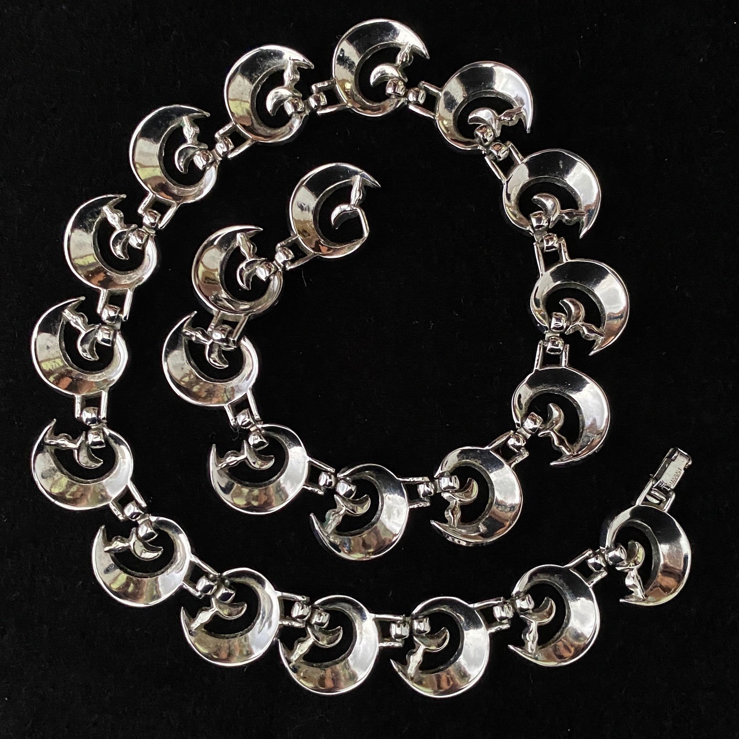 1960s Trifari Silver Choker Necklace