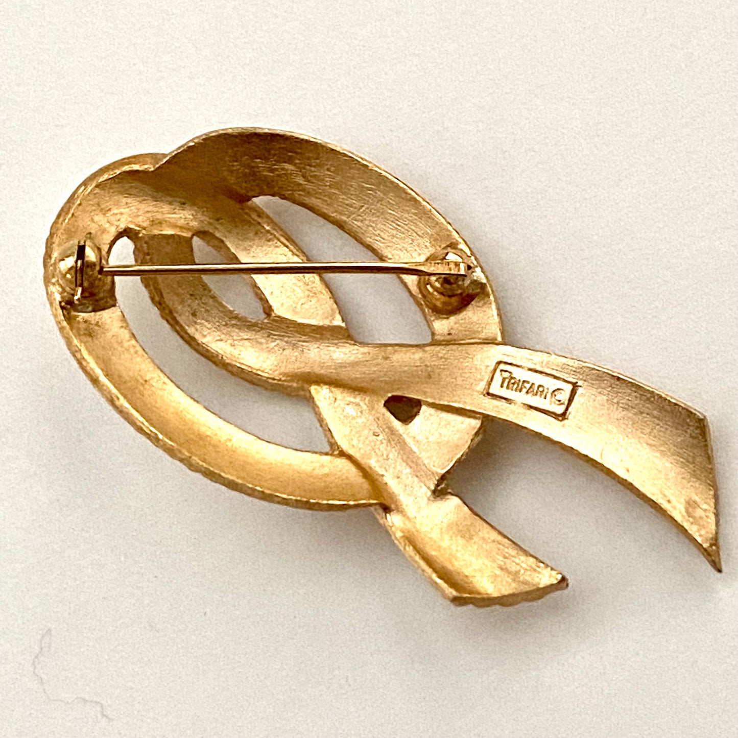 1960s Trifari Gold-Tone Brooch