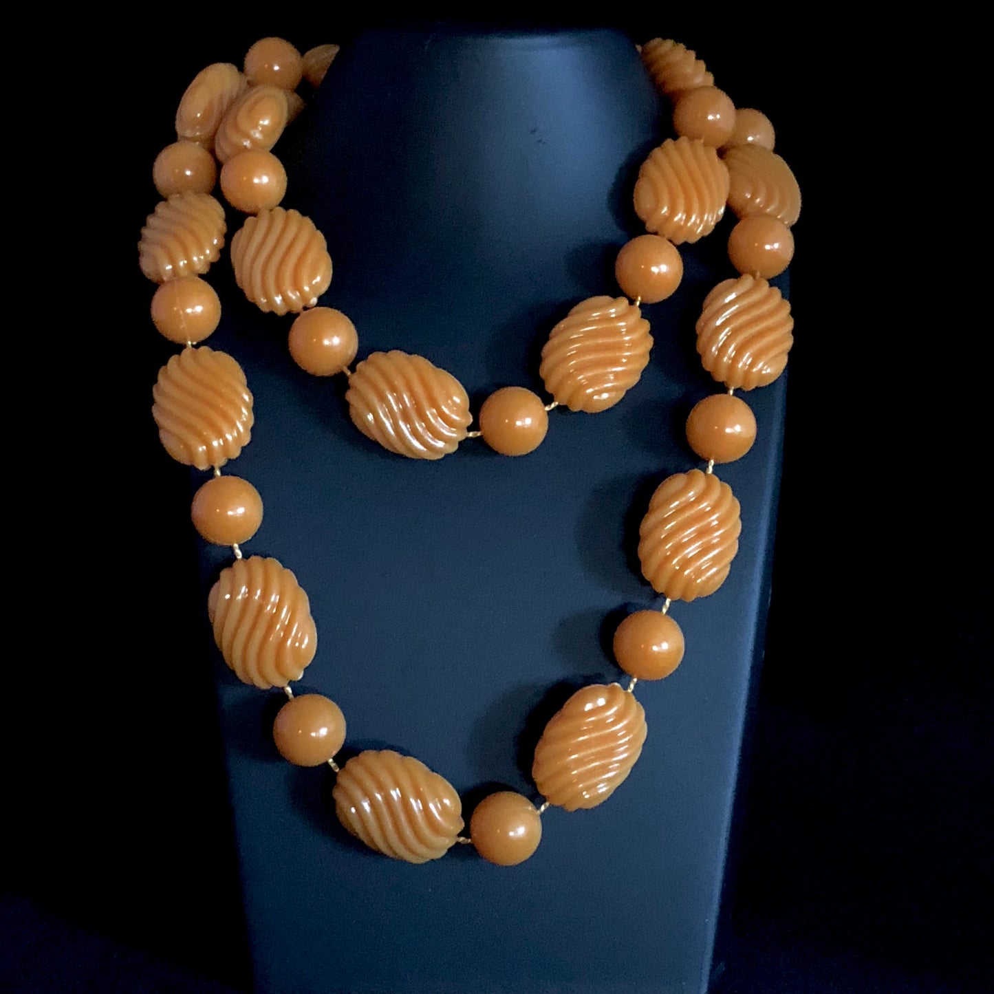 1987 Avon Color Shape Necklace & Earring Set, Amber - Retro Kandy Vintage