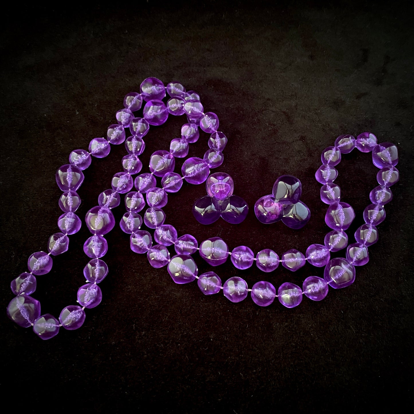1987 Avon Purple Dawn Necklace and Earrings - Retro Kandy Vintage