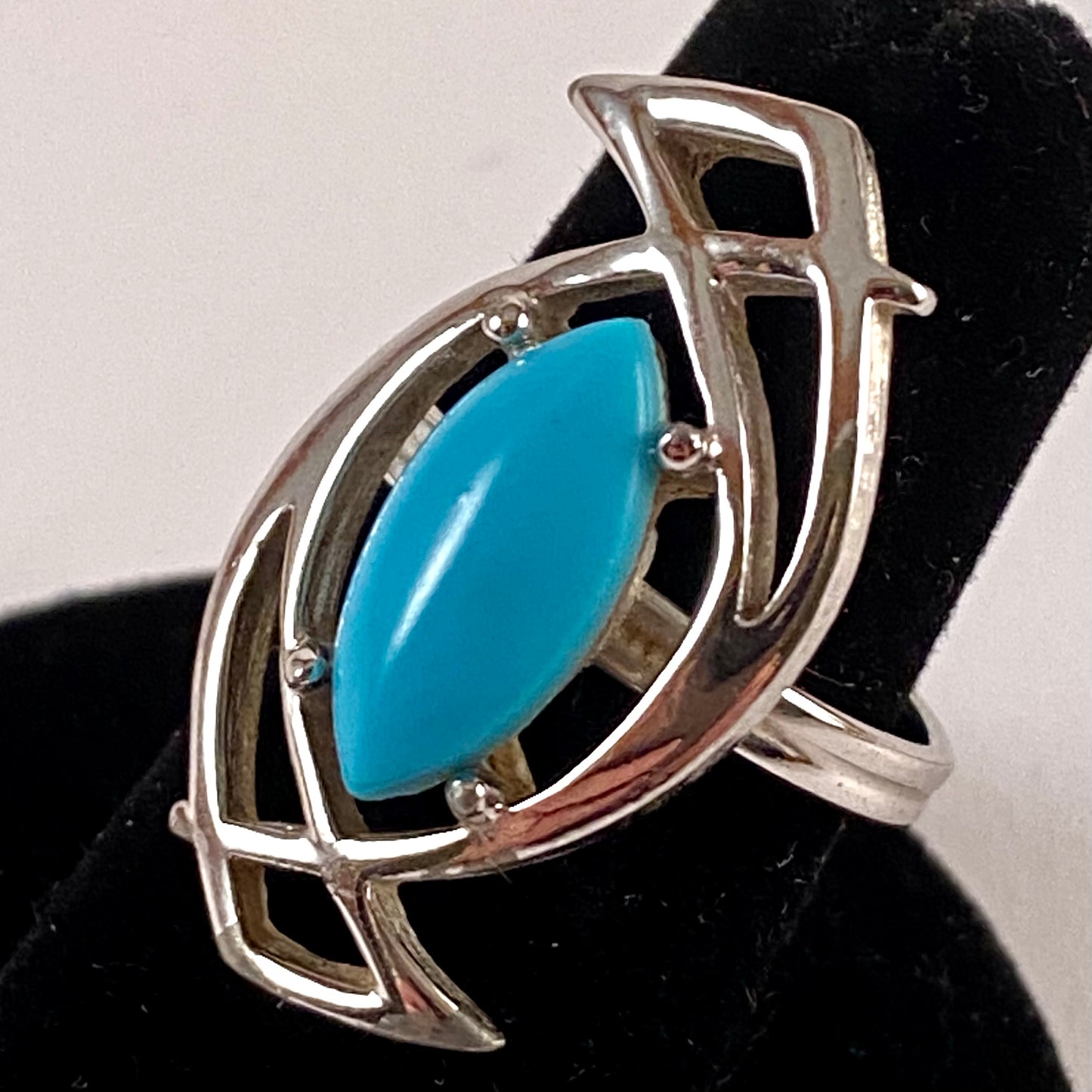 1972 Sarah Coventry Blue Moonlet Ring