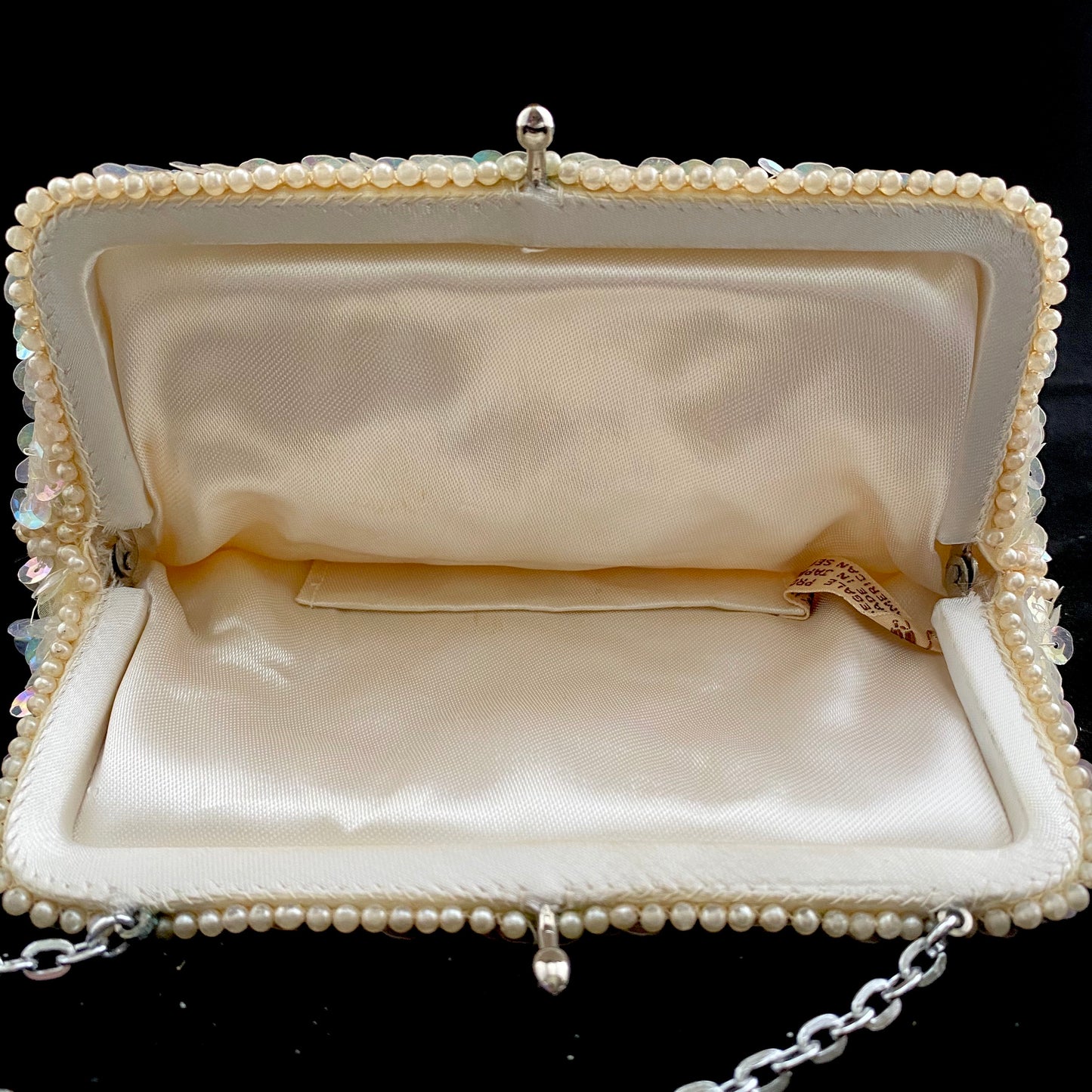 Late 40s/ Early 50s La Regale Sequin and Beaded Bag - Retro Kandy Vintage