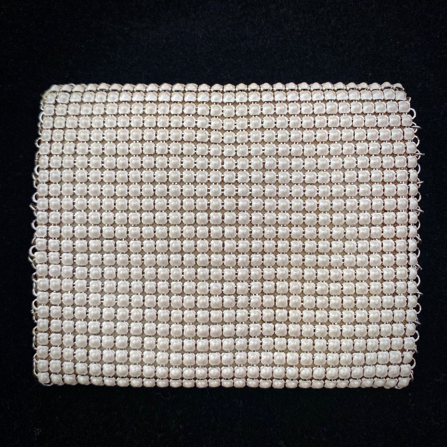 1950s White Enamel Mesh Change Purse