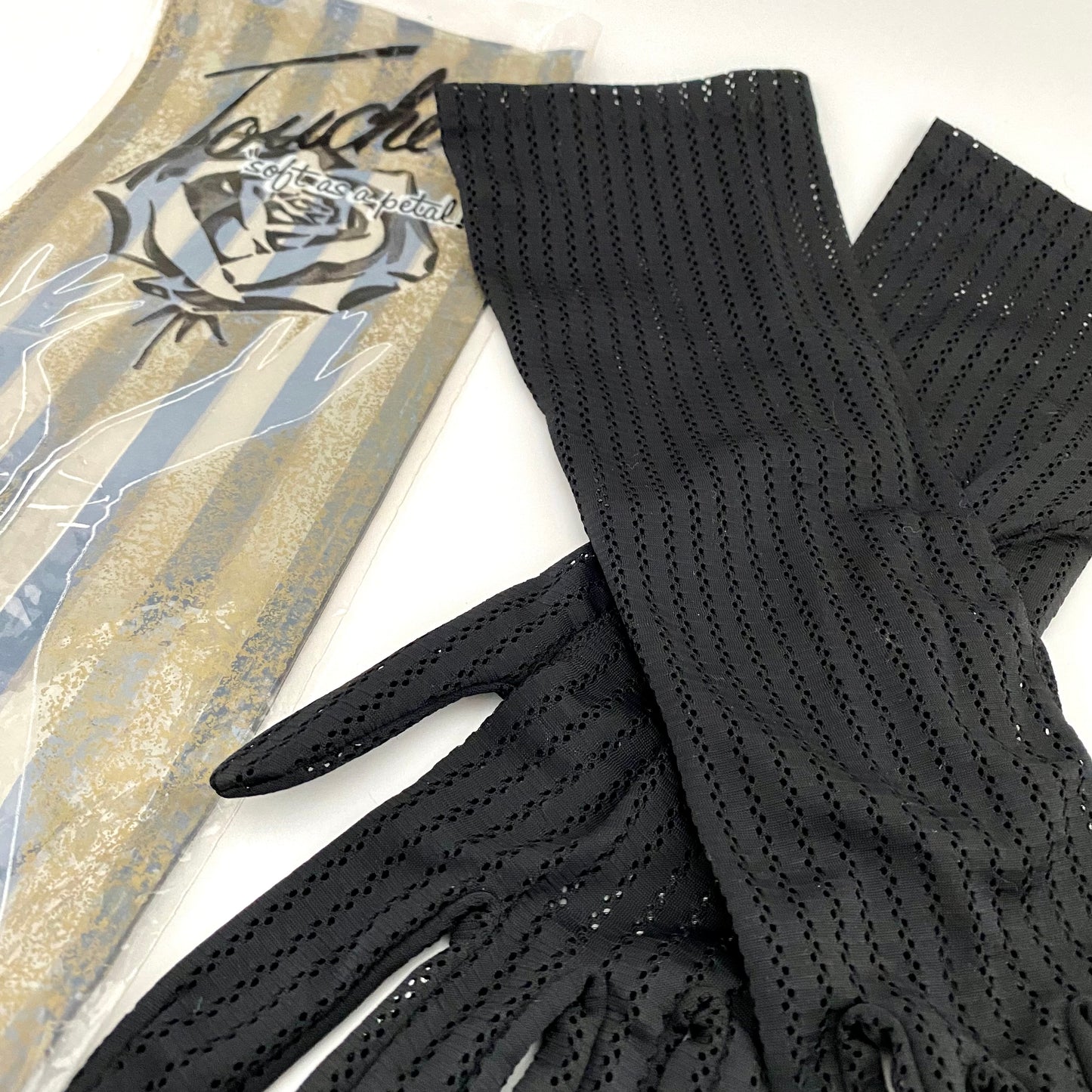 Late 50s/ Early 60s Touche by Fownes Black Mesh Gloves