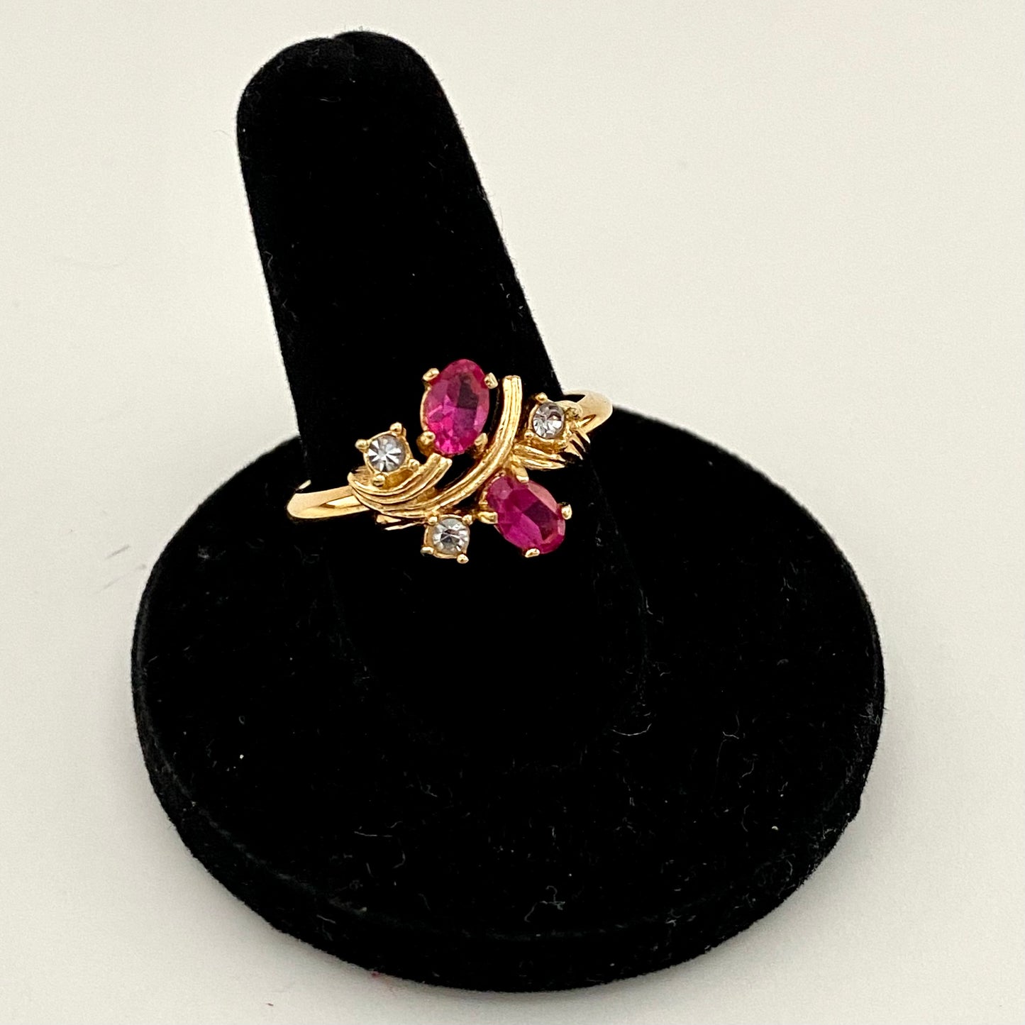 1975 Avon Royal Radiance Ring