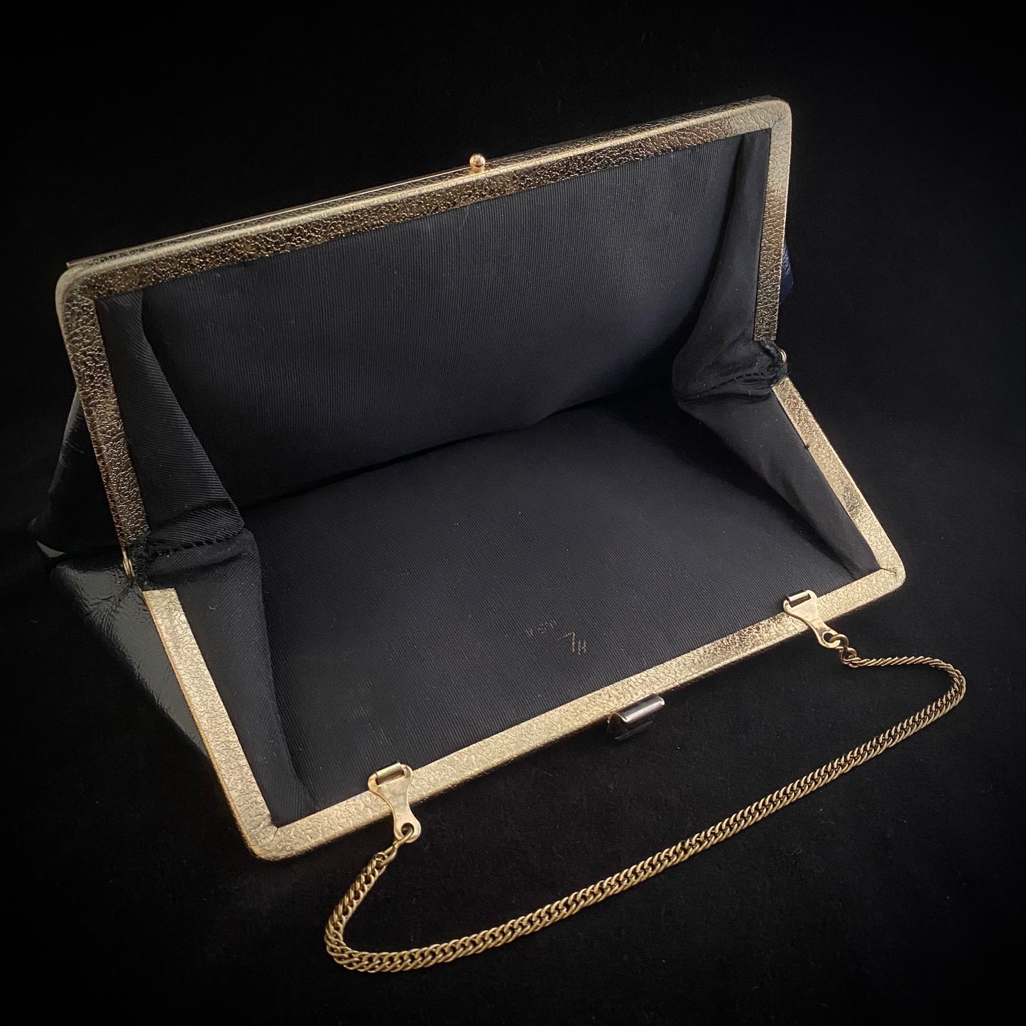 1960s Navy HL Clutch - Retro Kandy Vintage