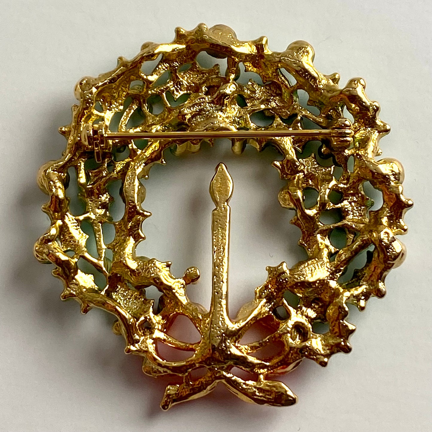 Late 80s/ Early 90s Holly Wreath Enamel Brooch