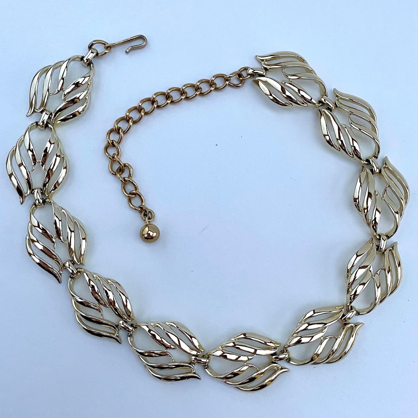 Late 50s/ Early 60s Coro Gold-Tone Necklace