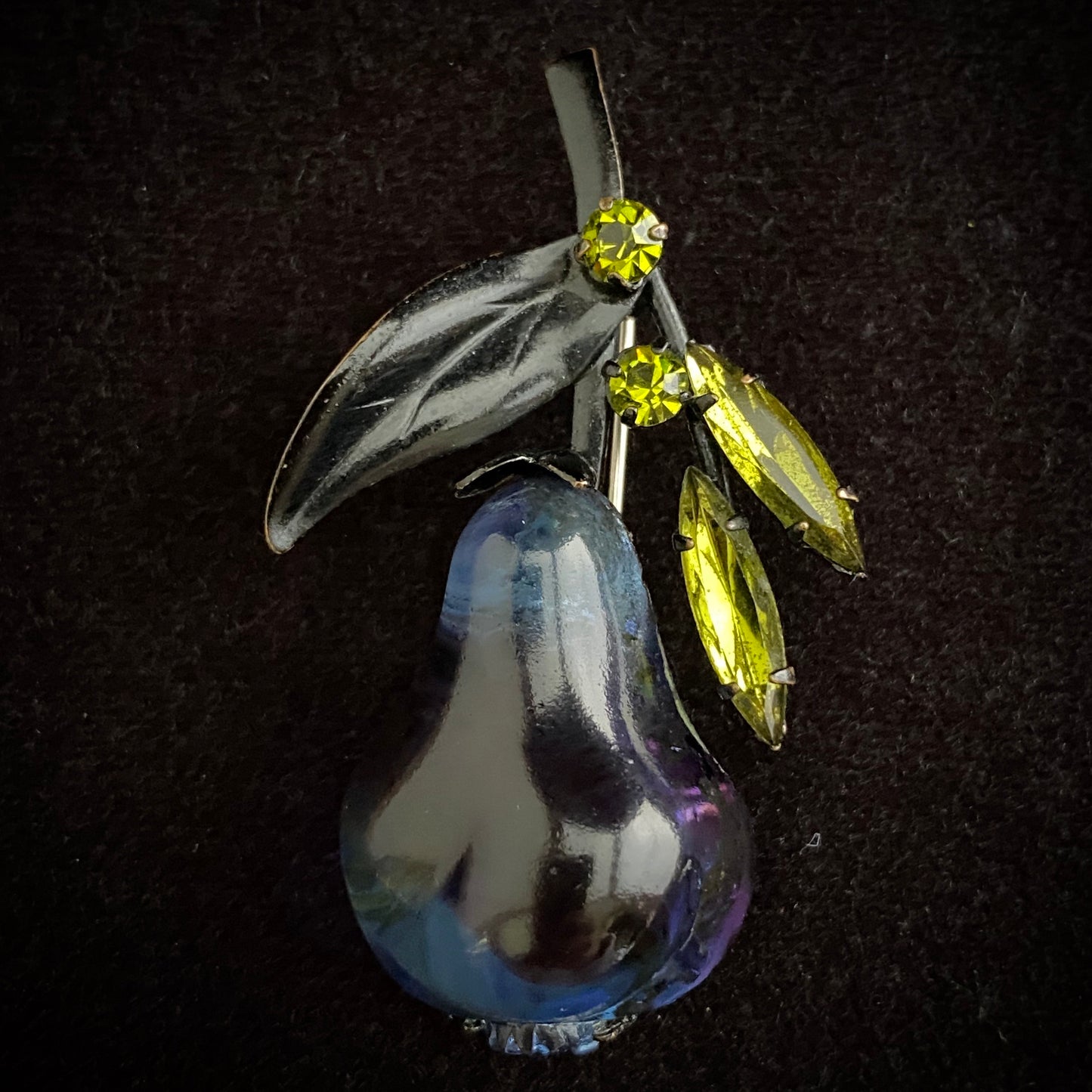 1950s Austrian Glass & Rhinestone Pear Brooch - Retro Kandy Vintage